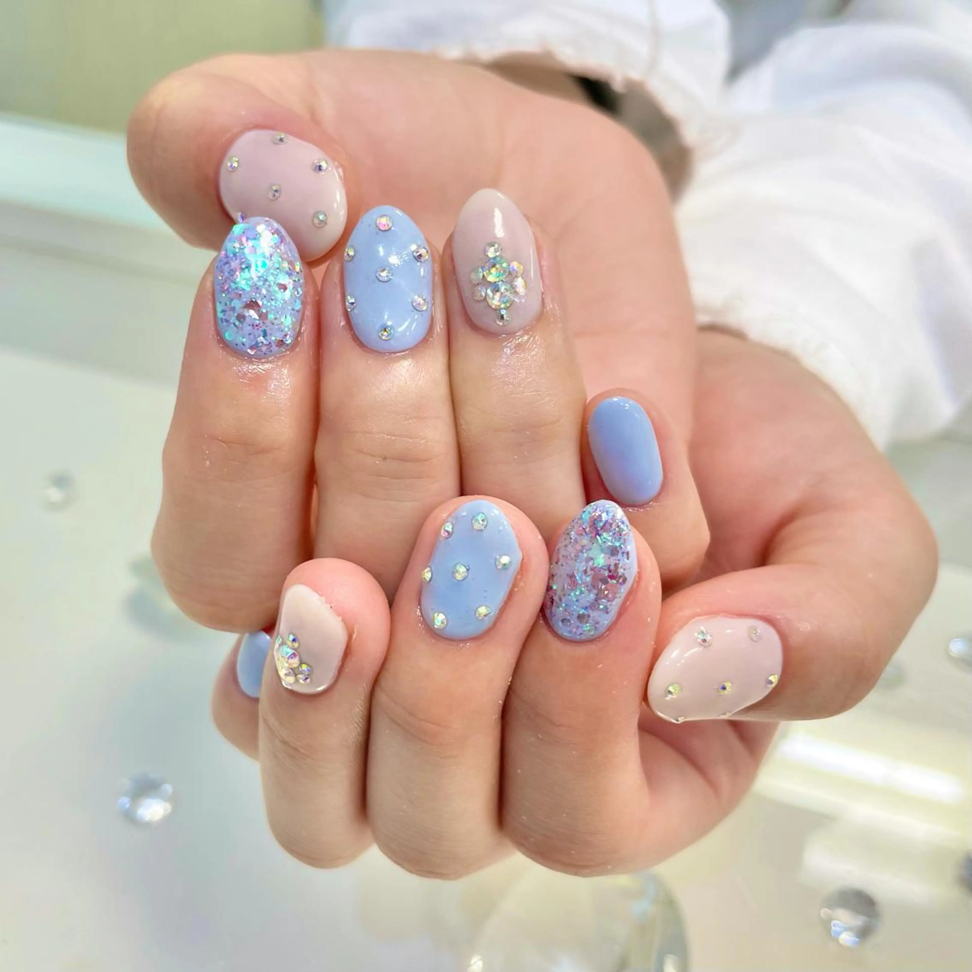 ネイル e+LUCIA NAIL関内店所属・花岡 佑紀のネイルデザイン