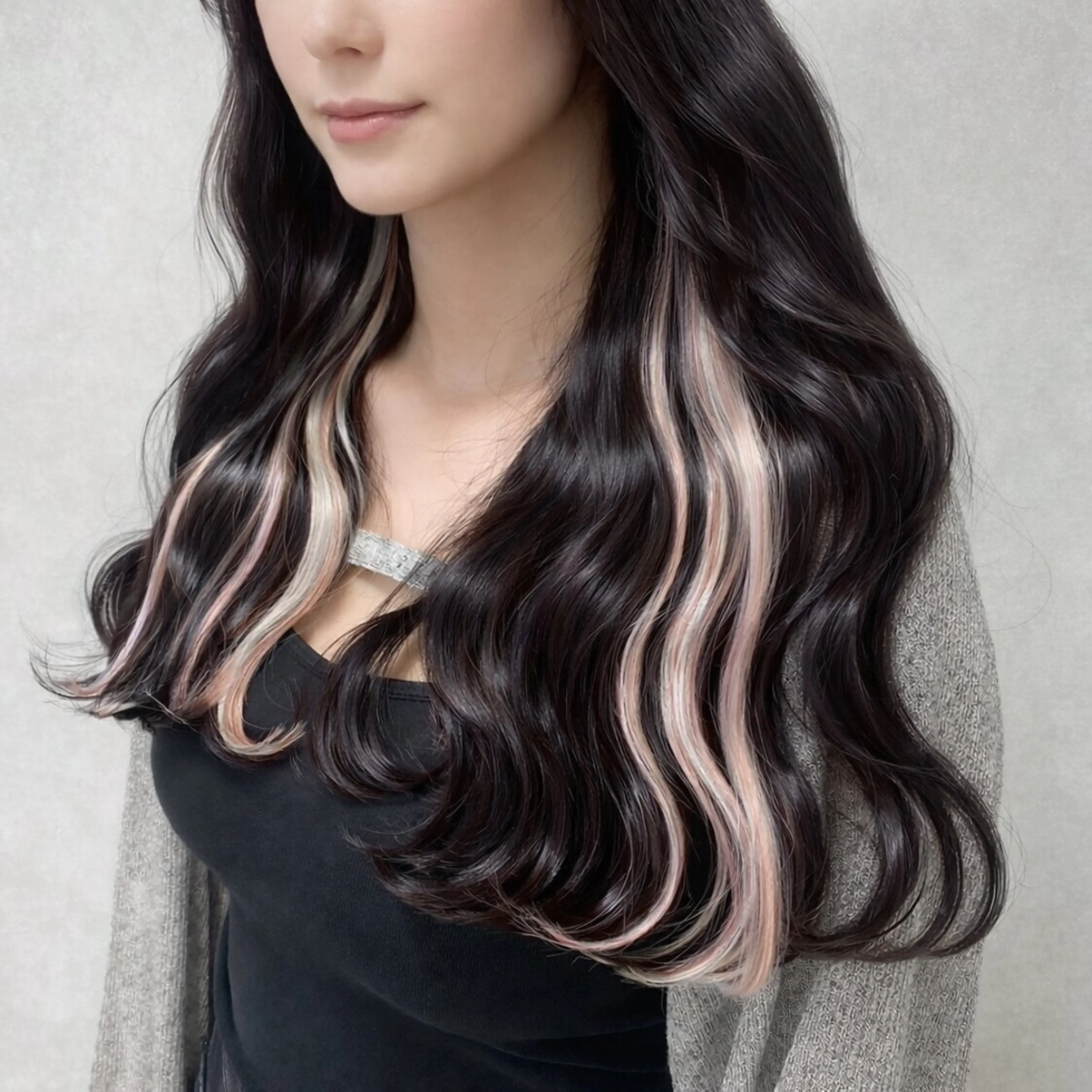 ロング カラー ブリーチ デザインカラー ブリーチなしカラー エクステ 韓国風ヘア カット エクステ nameless髪質 改善ブリーチ心斎橋のヘアスタイル