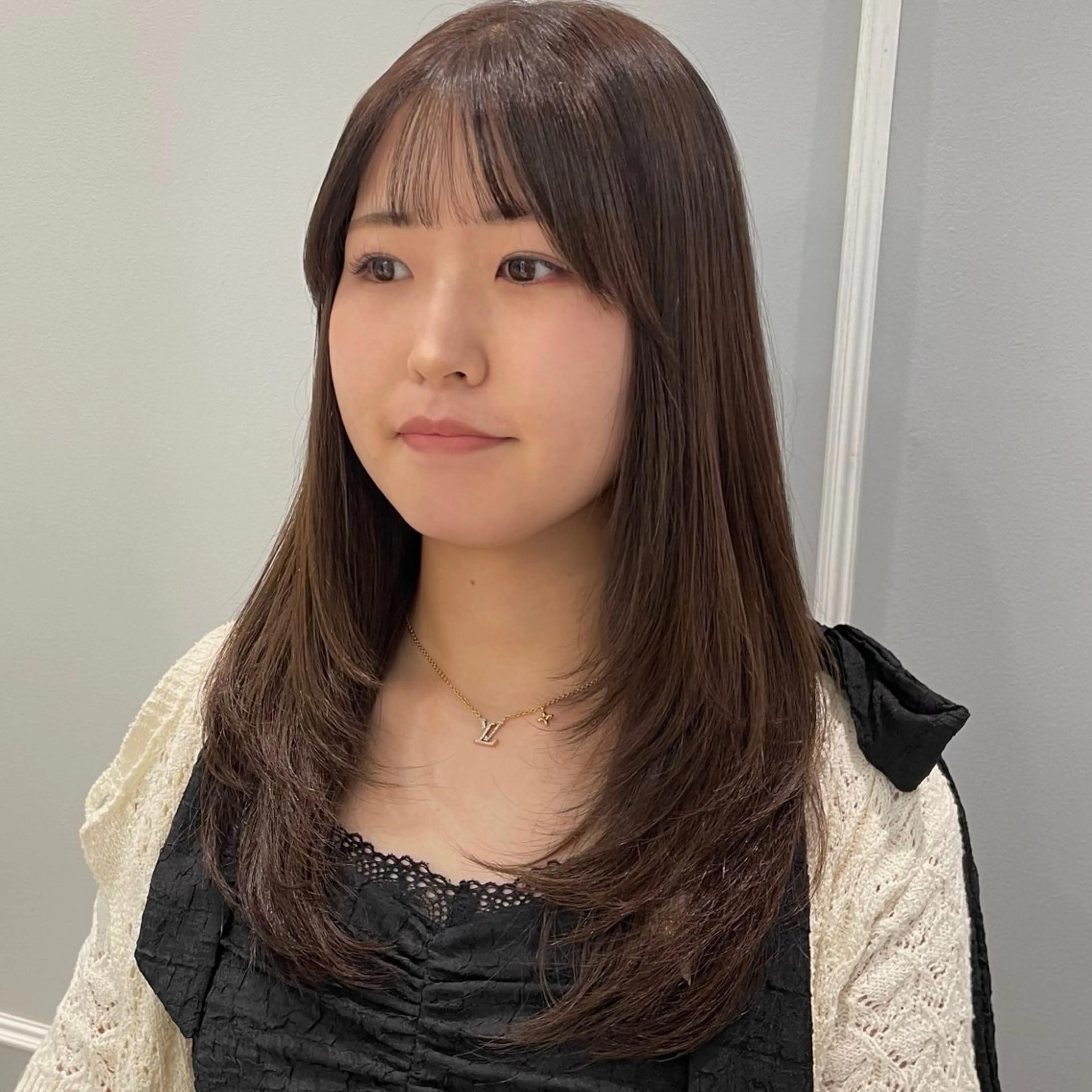 ロング カラー レイヤーカット カット ヘアカラー トリートメント 🩶赤み消しカラー 🐈‍⬛荻野美思🐾のヘアスタイル