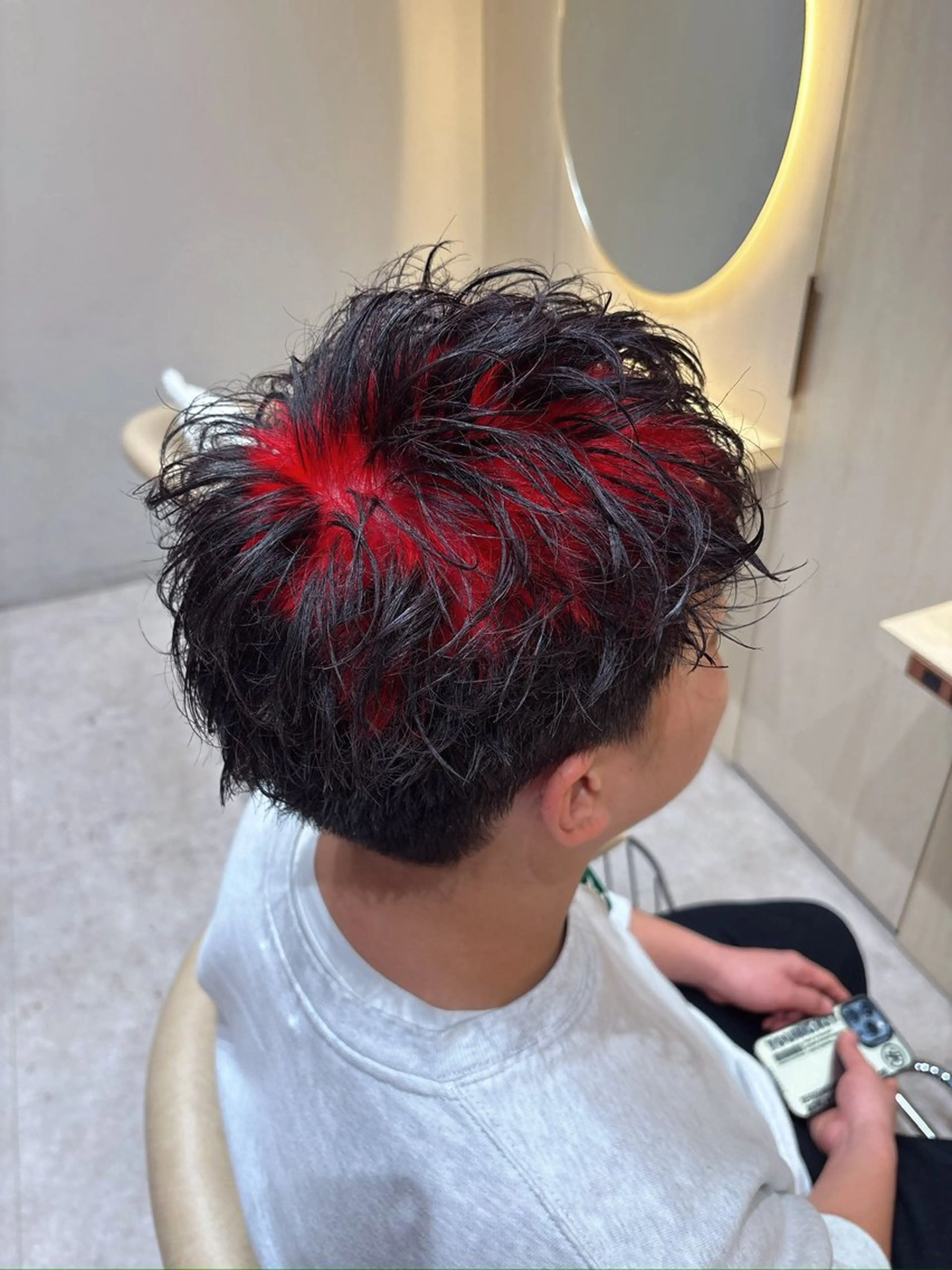 メンズ ブリーチ🌟リタッチ 🎠KANON🎡のヘアスタイル