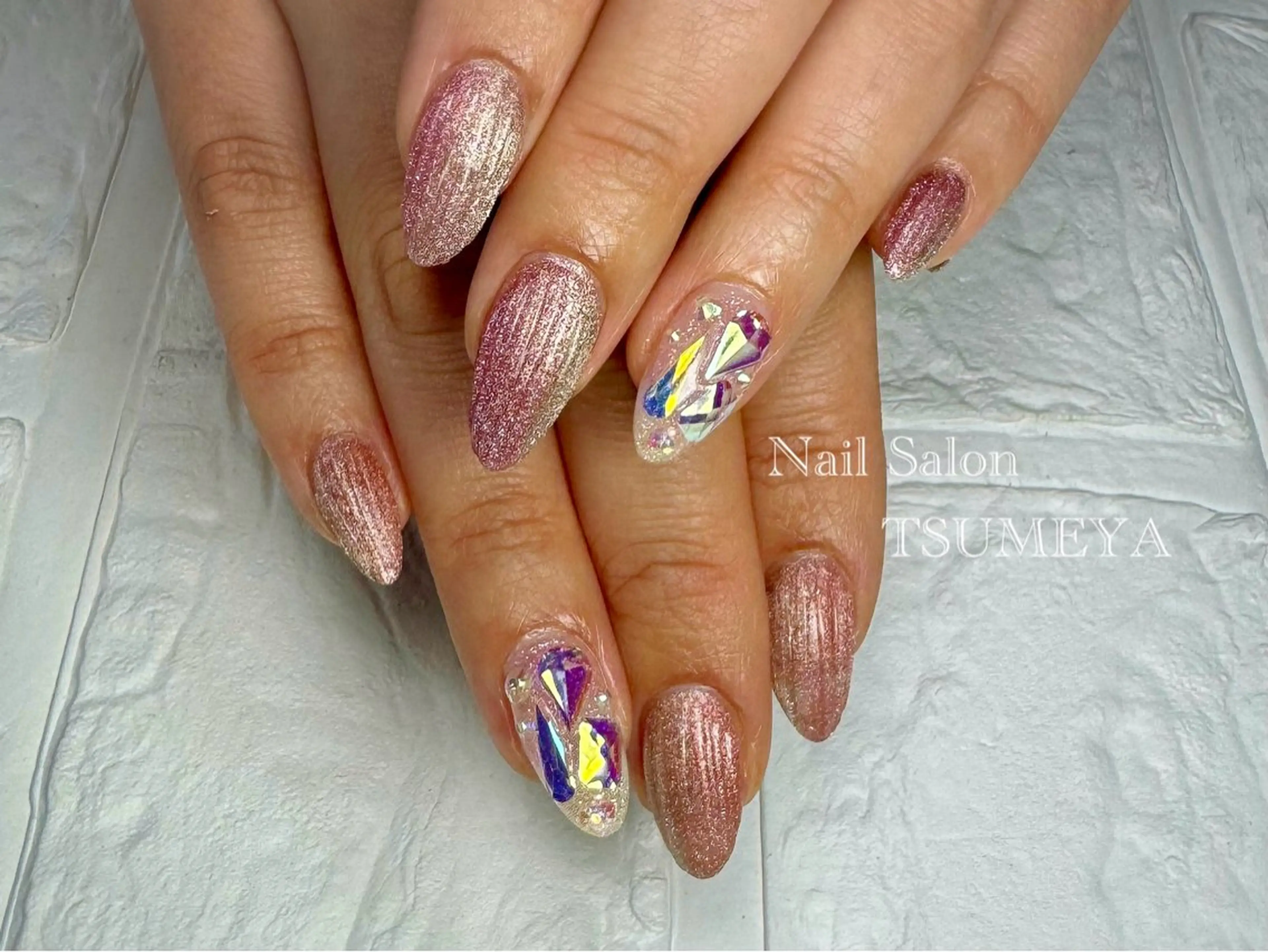 ミディアム TSUMEYA KONのネイルデザイン