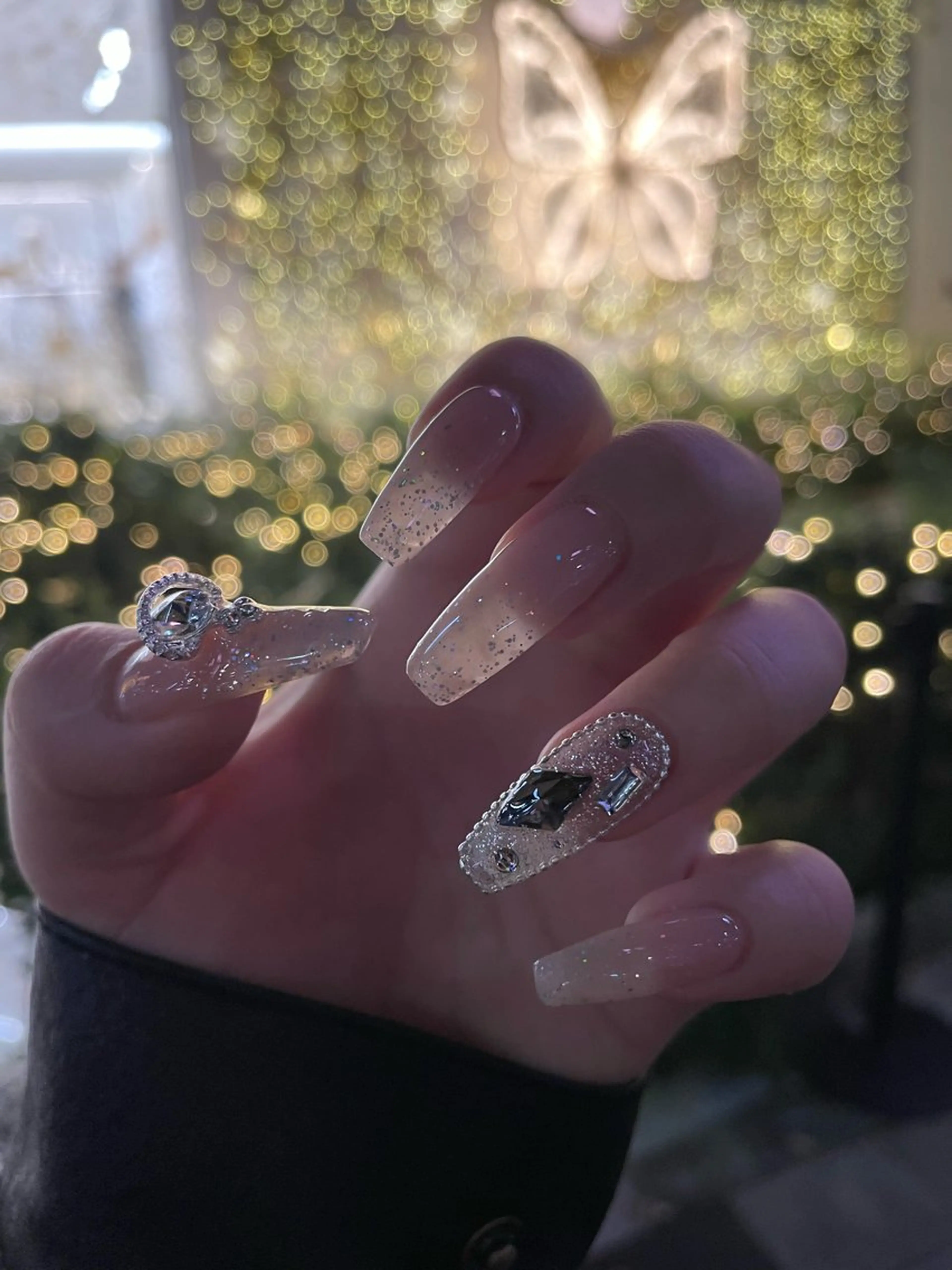 ネイル Esthetic Salon manish所属・Nailist Rinaのネイルデザイン