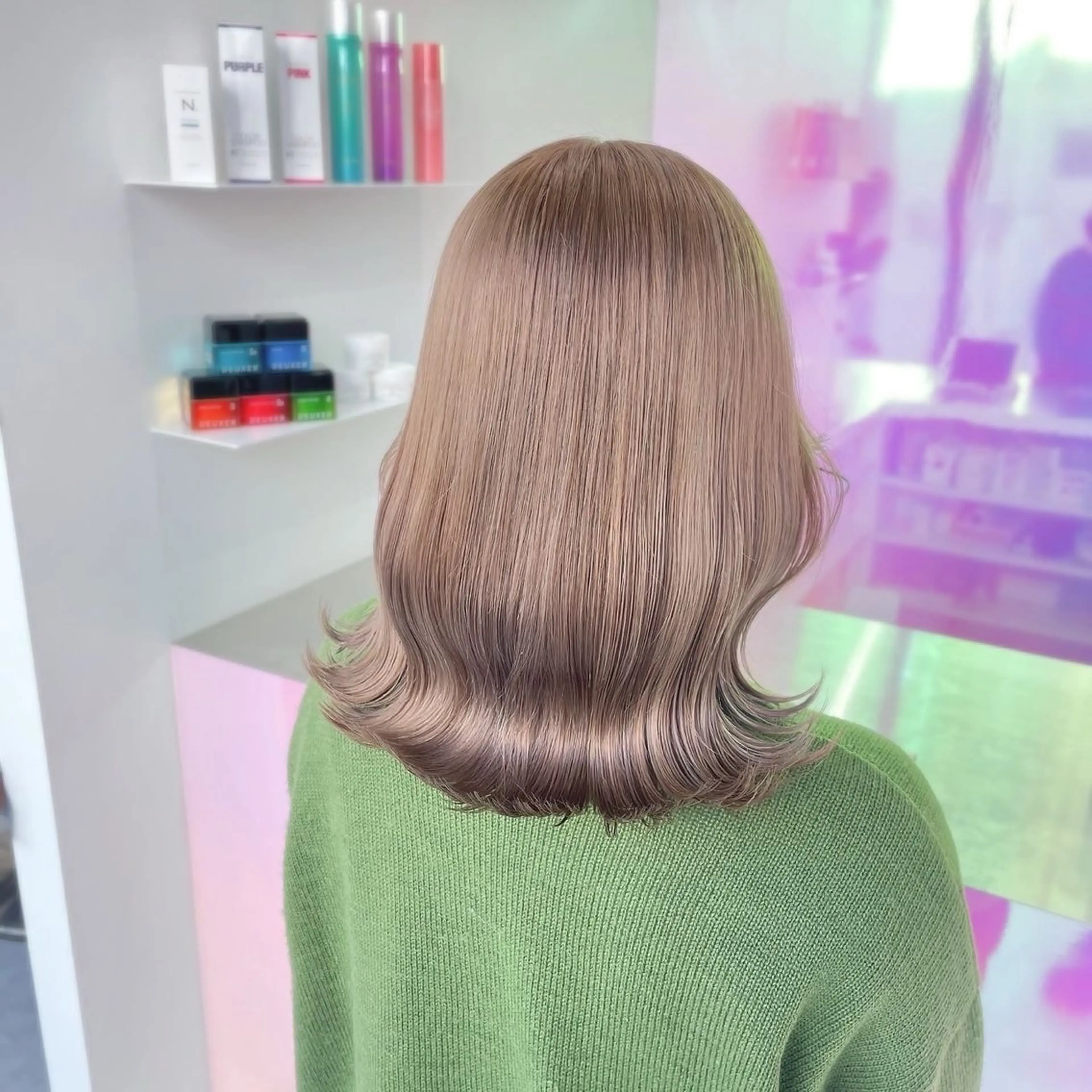 カラー ベージュ・グレー ジュ達人KOJIROのヘアスタイル