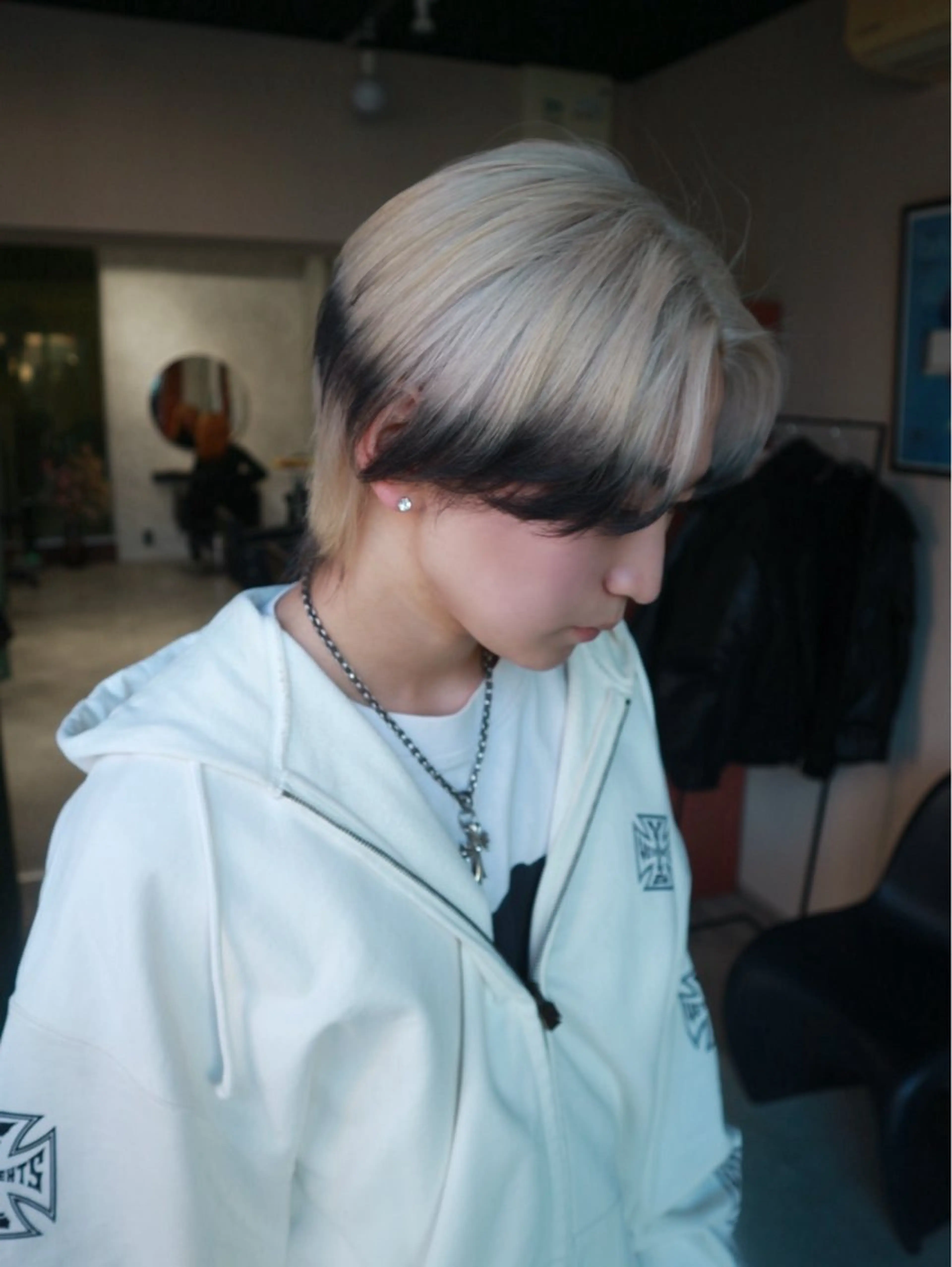 ショート カラー メンズ ヘアカラー ハイトーン/メンズ/ デザイン/梅田/ミユのヘアスタイル