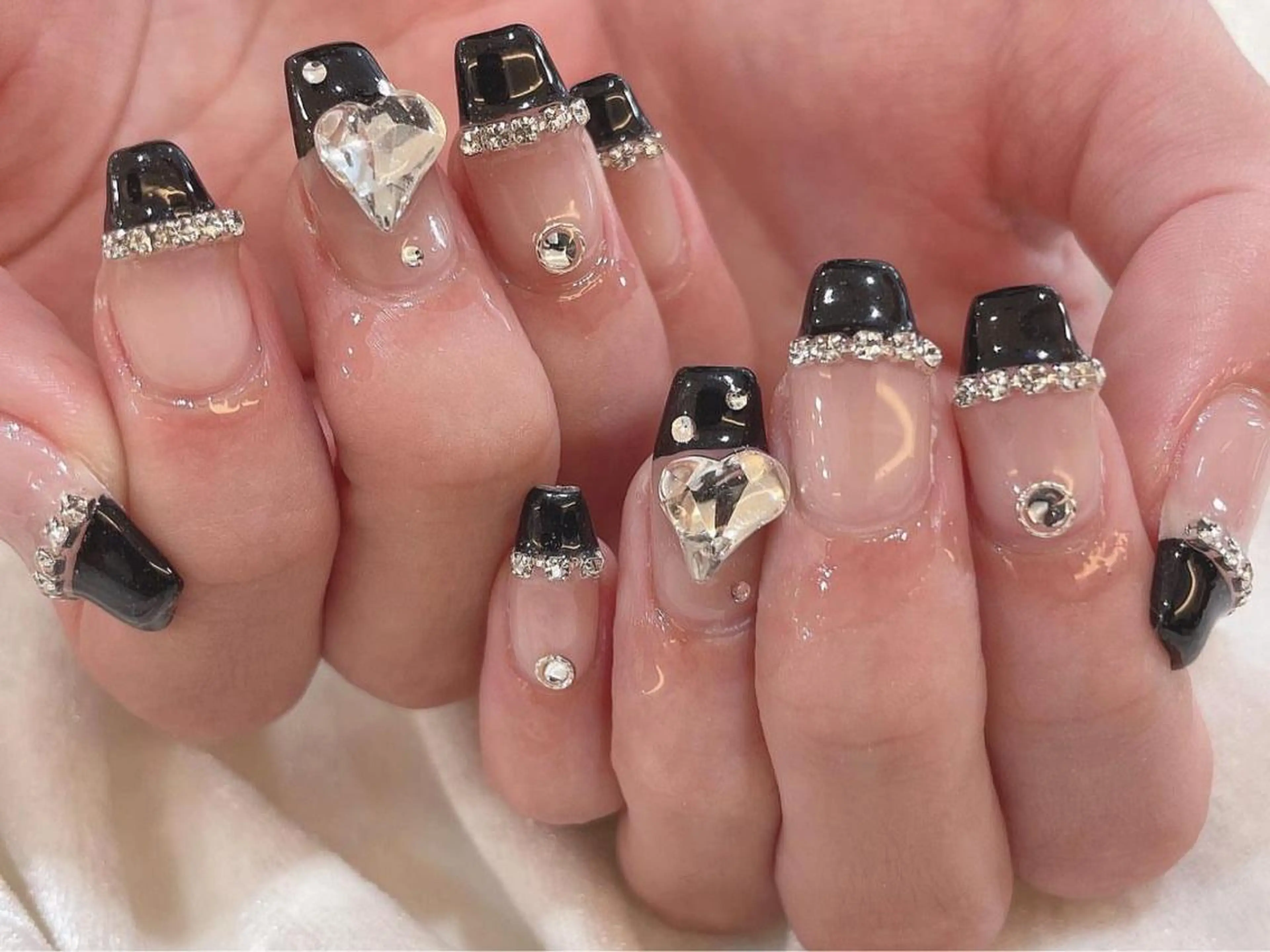 ネイル ハンドネイル リ サのネイルデザイン