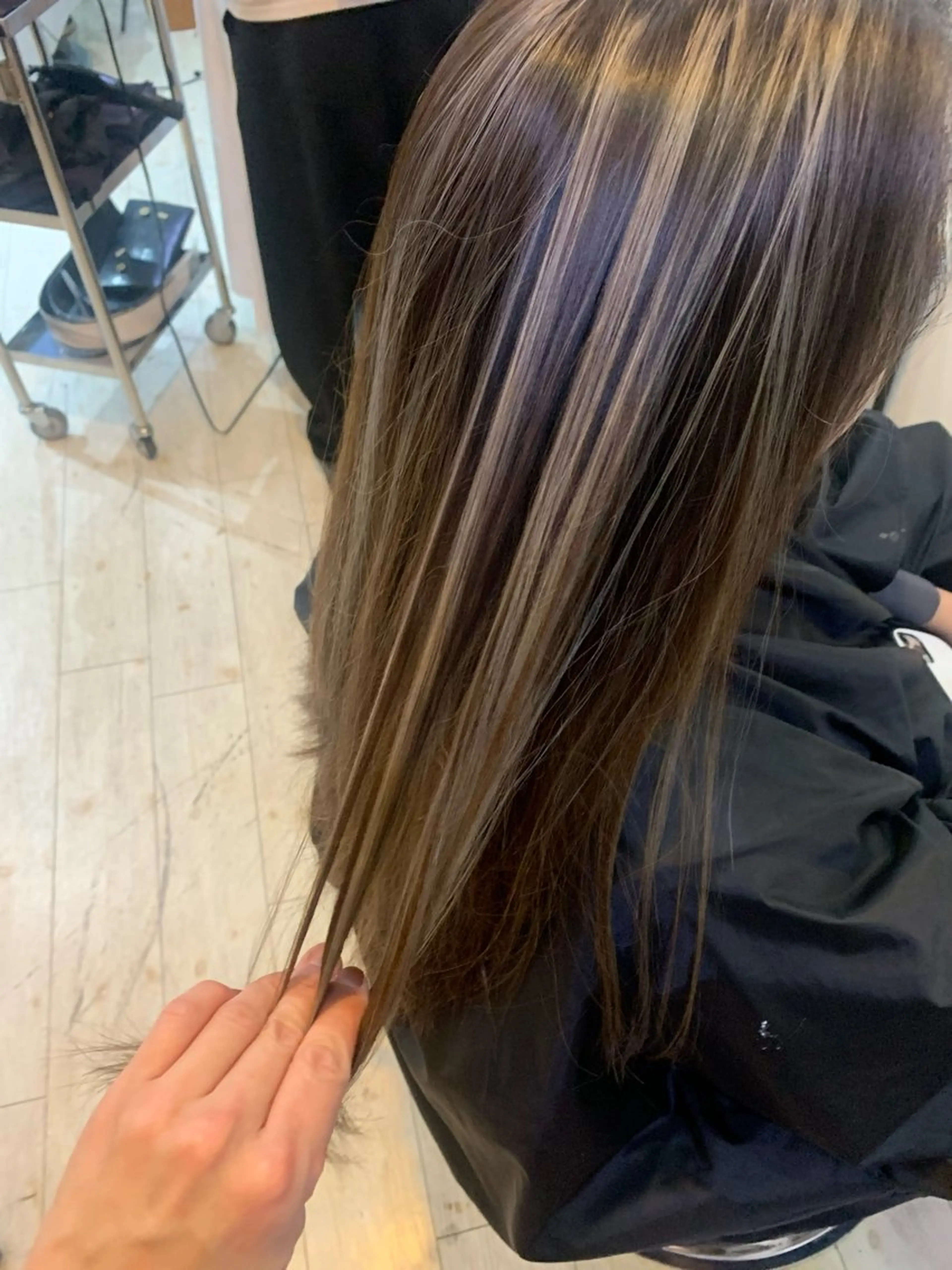 セミロング カラー カット ヘアカラー トリートメント ハイライト✨髪質改善 TAKAさんです😊のヘアスタイル