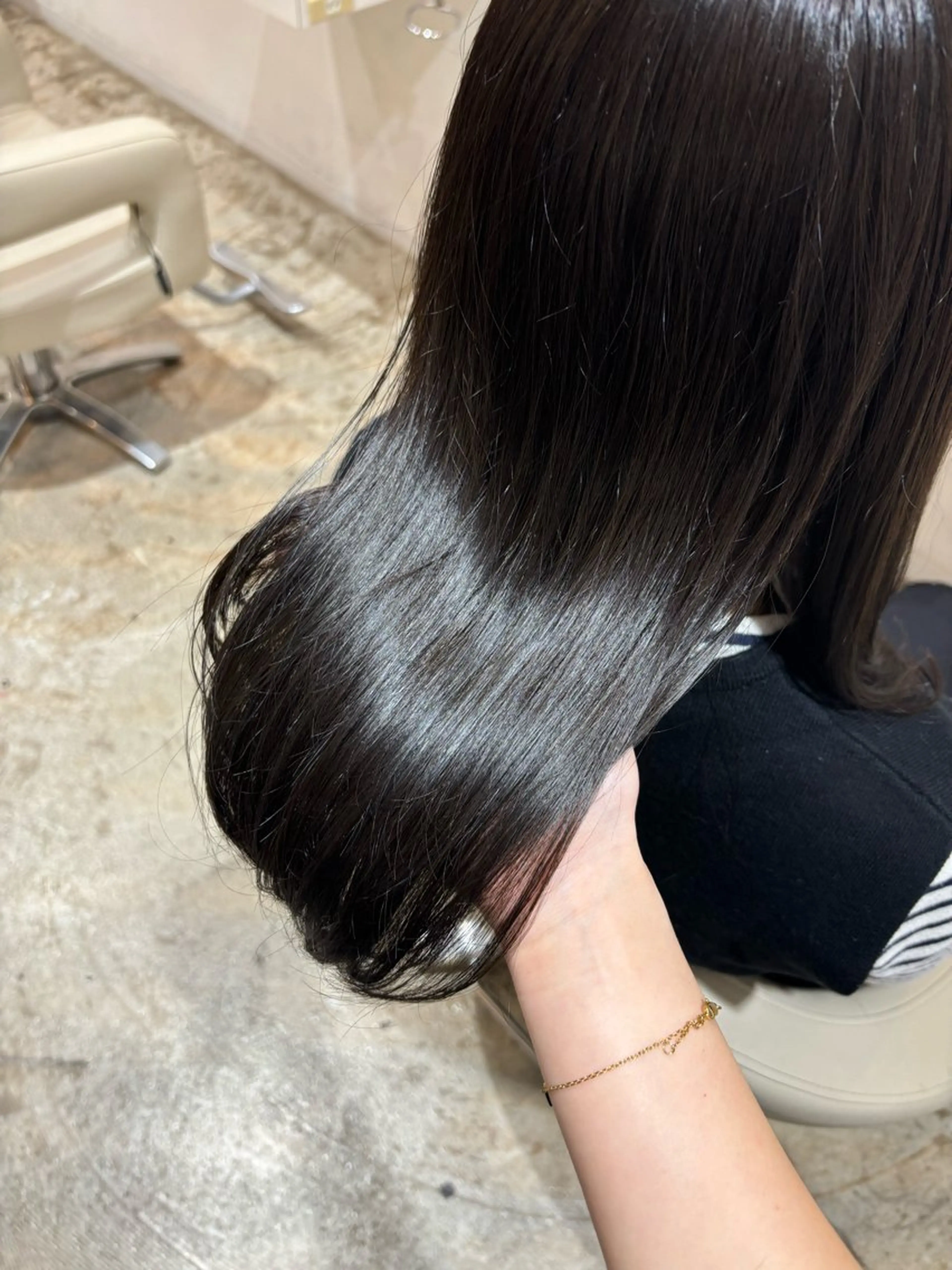 ロング カラー 透明感カラー オレンジ SOMEDAY Lx所属・佐藤 優里のヘアスタイル