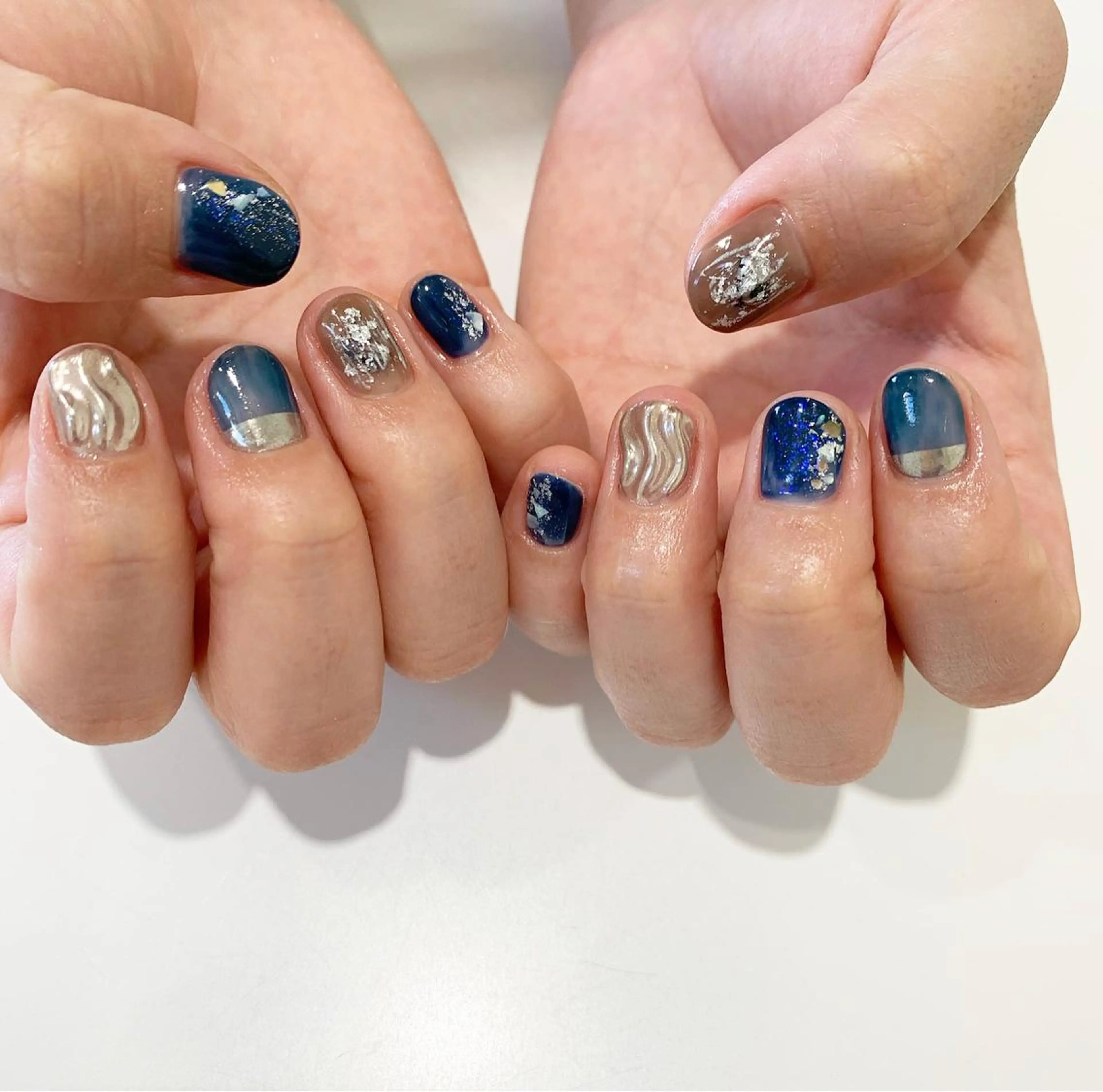 ネイル ハンドネイル 佐藤 穂乃香のネイルデザイン