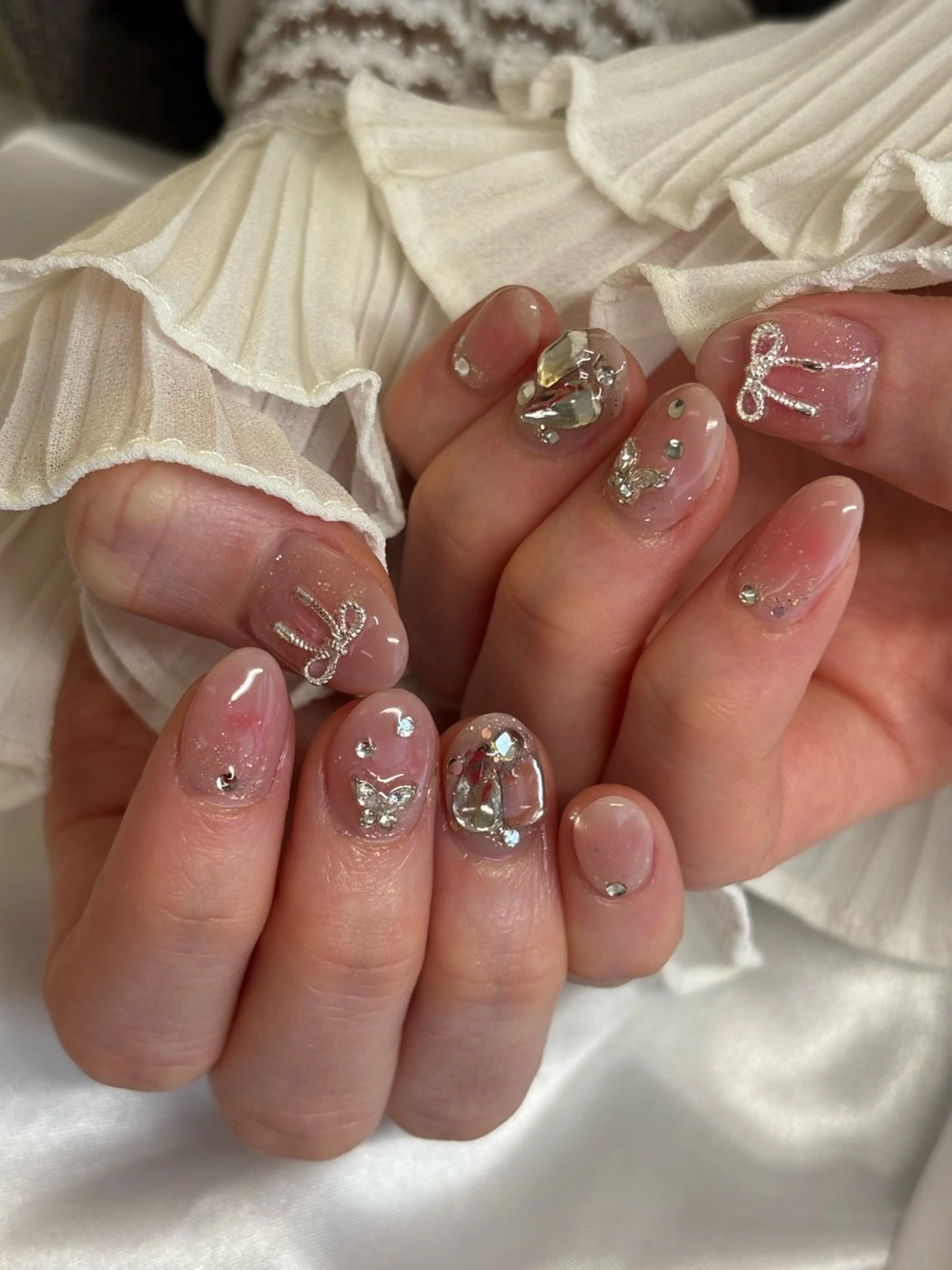 ネイル ハンドネイル salon iris 🦋北広島市大曲のネイルデザイン