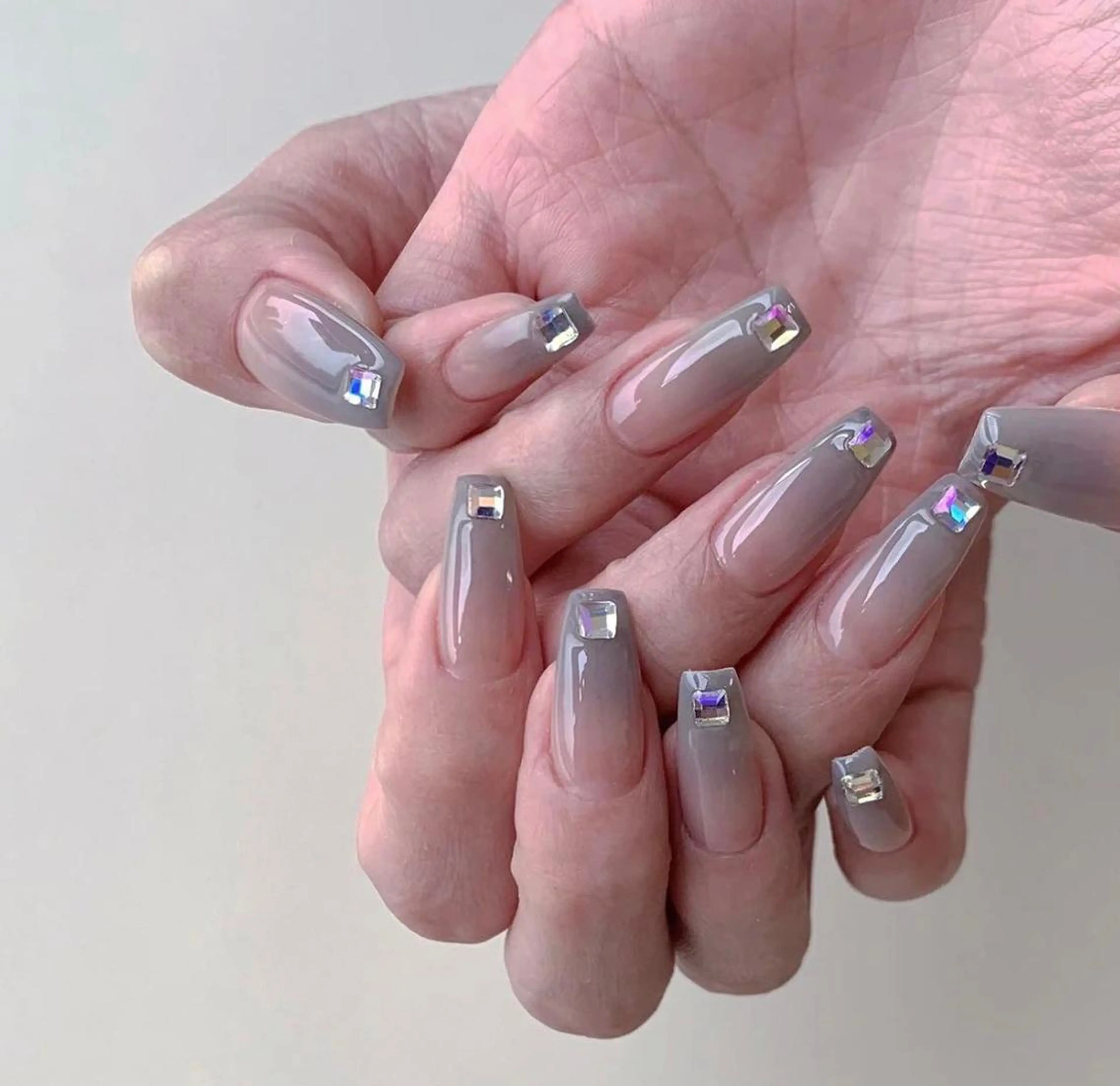 ネイル ハンドネイル Queens みなみのネイルデザイン