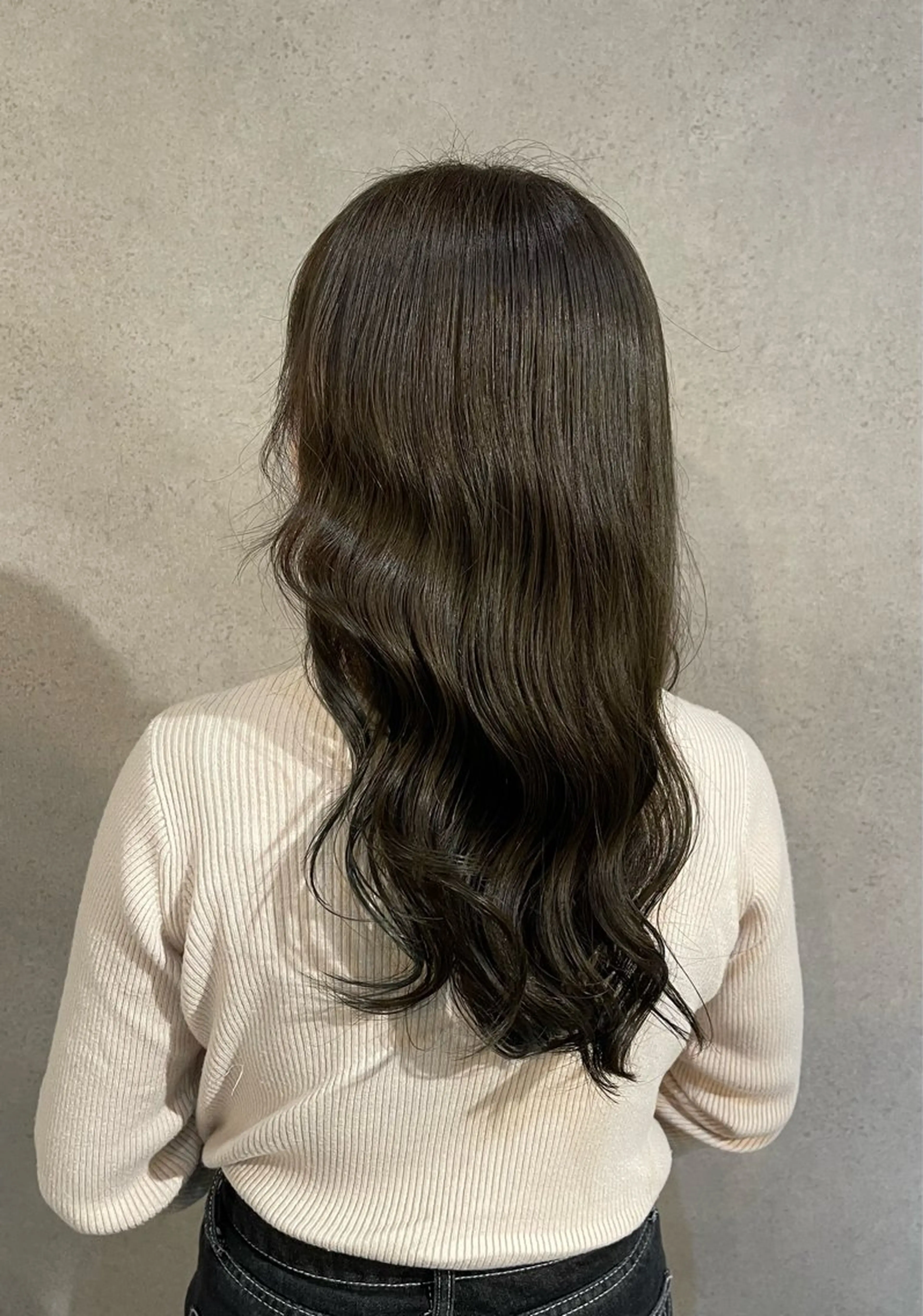 ロング カラー ブラウンカラー オリーブブラウン SHIKI所属・三村 修斗のヘアスタイル