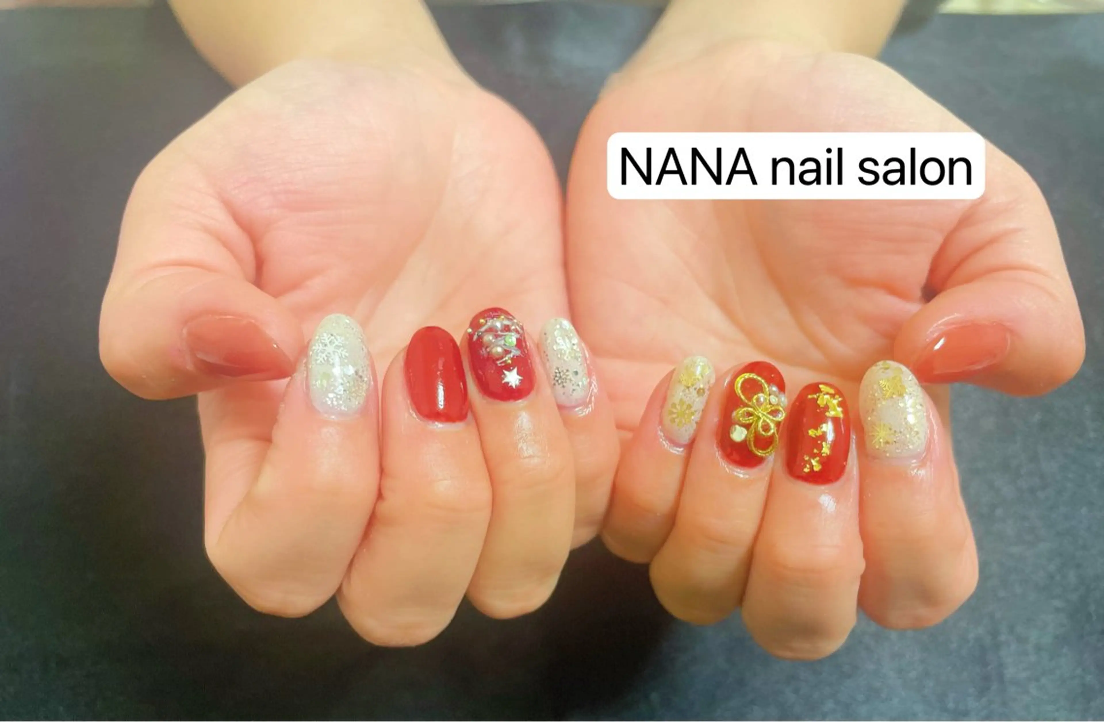 ネイル 冬ネイル クリスマス ハンドネイル NANA nail salonのネイルデザイン