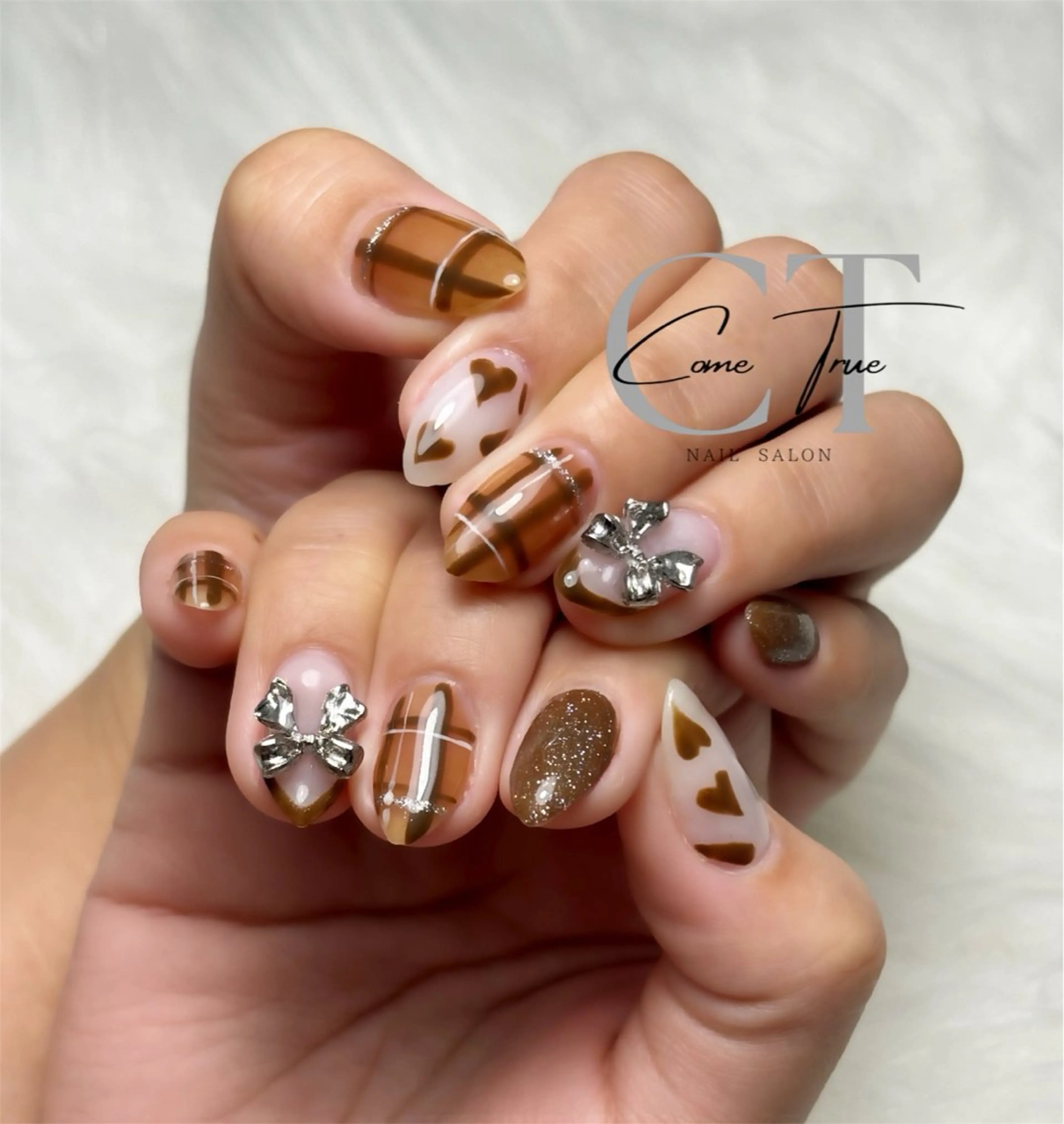 ネイル 持ち込み ショートネイル nail salon come trueのネイルデザイン