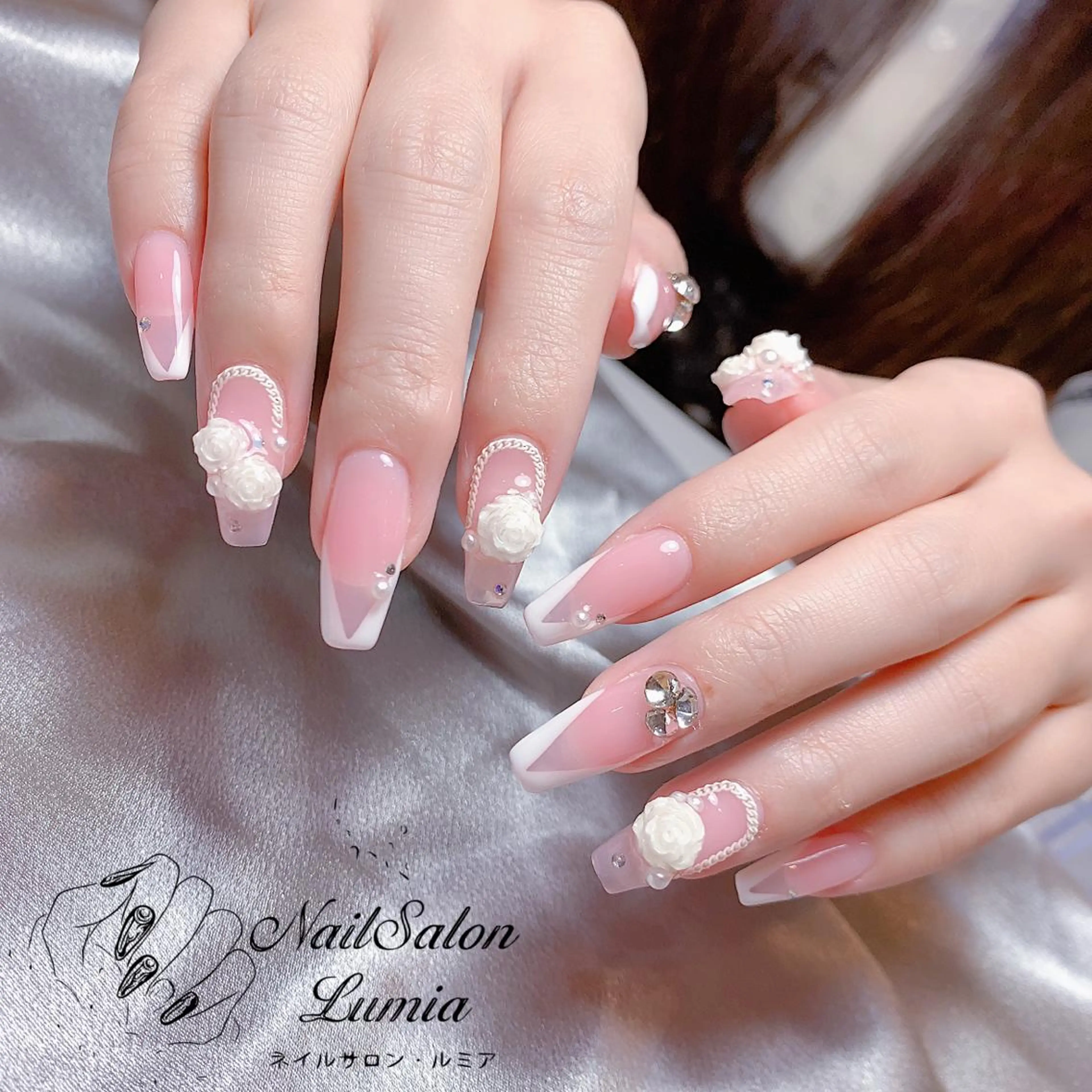 ネイル ハンドネイル ネイルサロン ルミア Lumia 店長のネイルデザイン