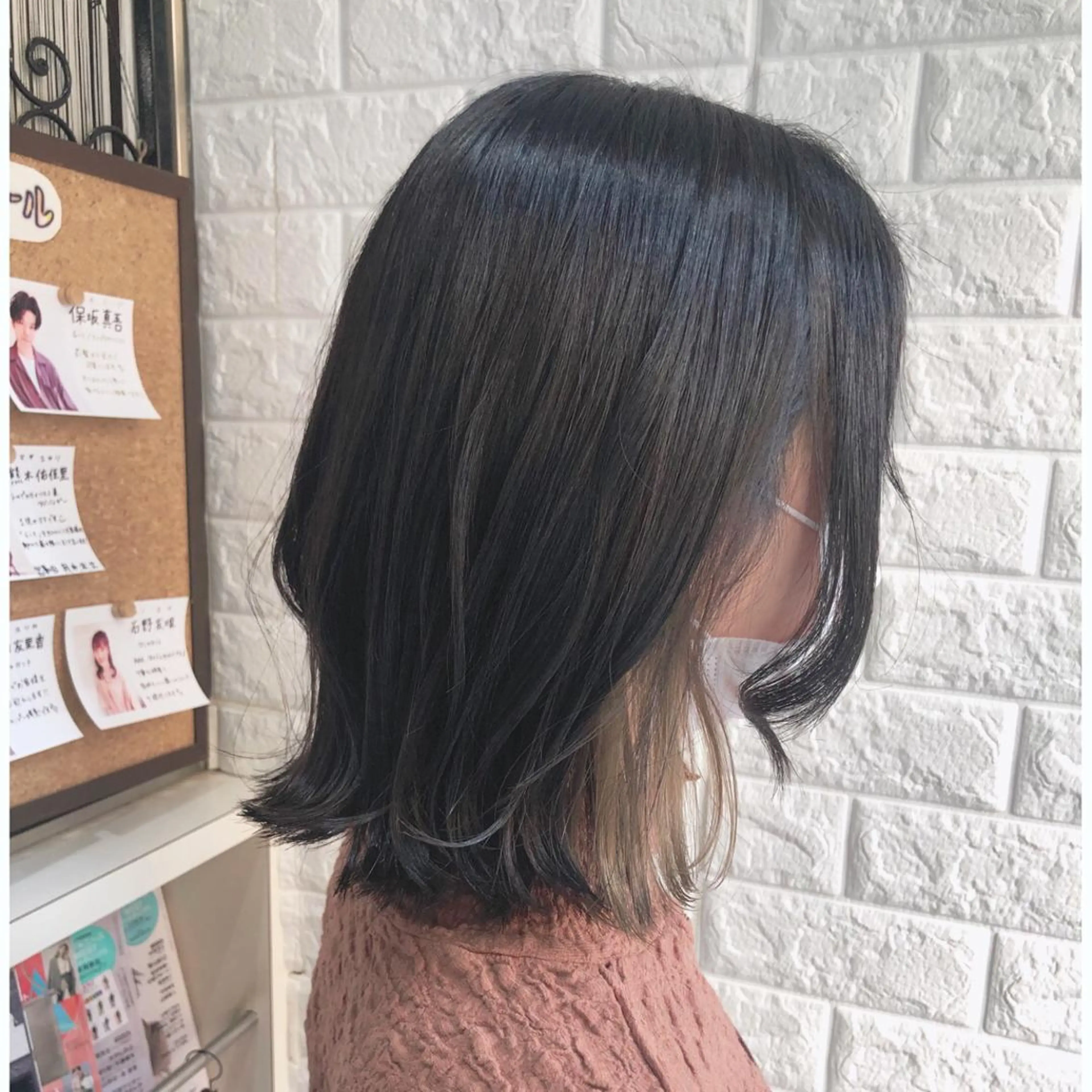 ミディアム カラー ダークグレー ダークグレージュ イヤリングカラー グレージュ 韓国ヘア ♡tomimaのヘアスタイル