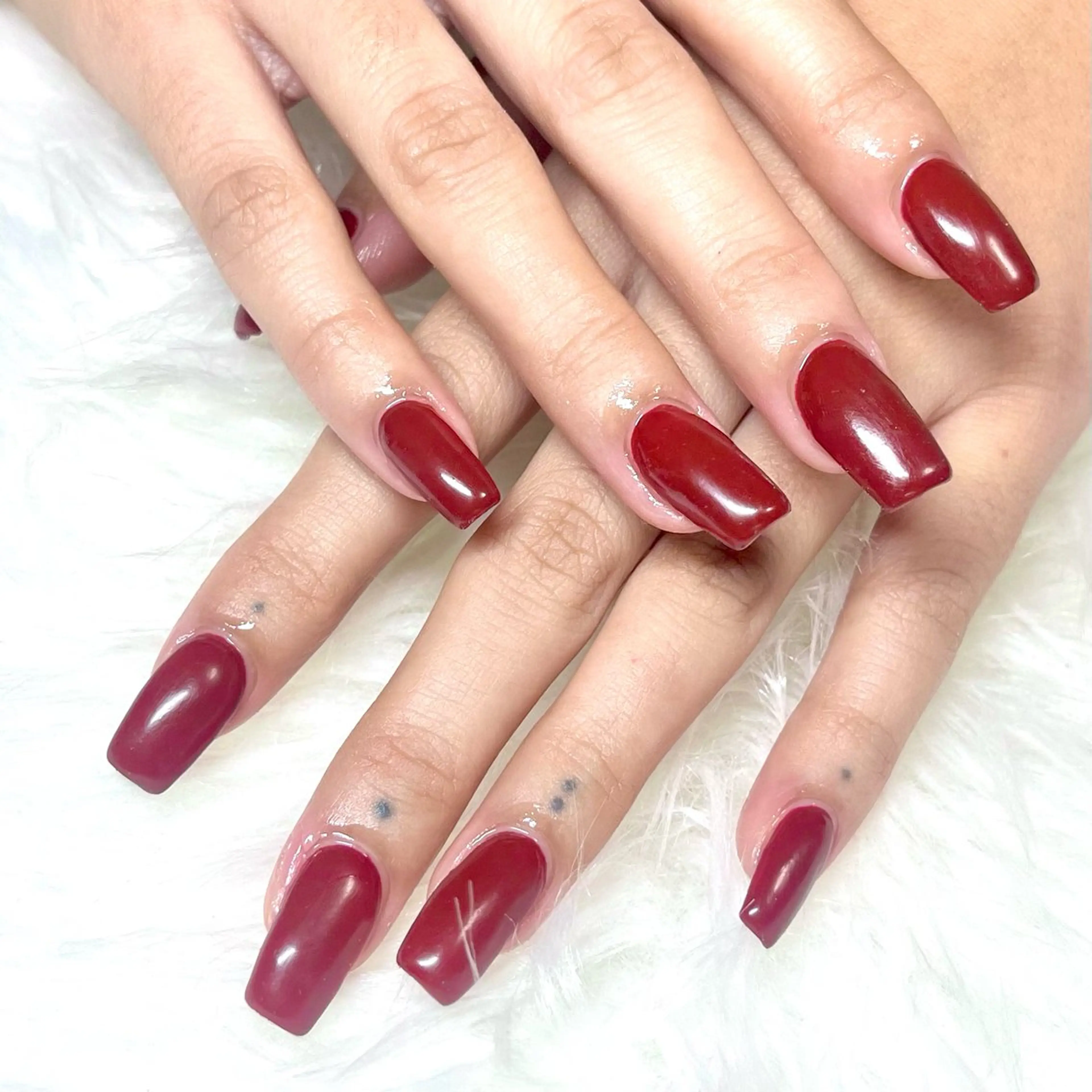 ネイル ボルドー ワンカラーネイル fox. nail__sakiのネイルデザイン