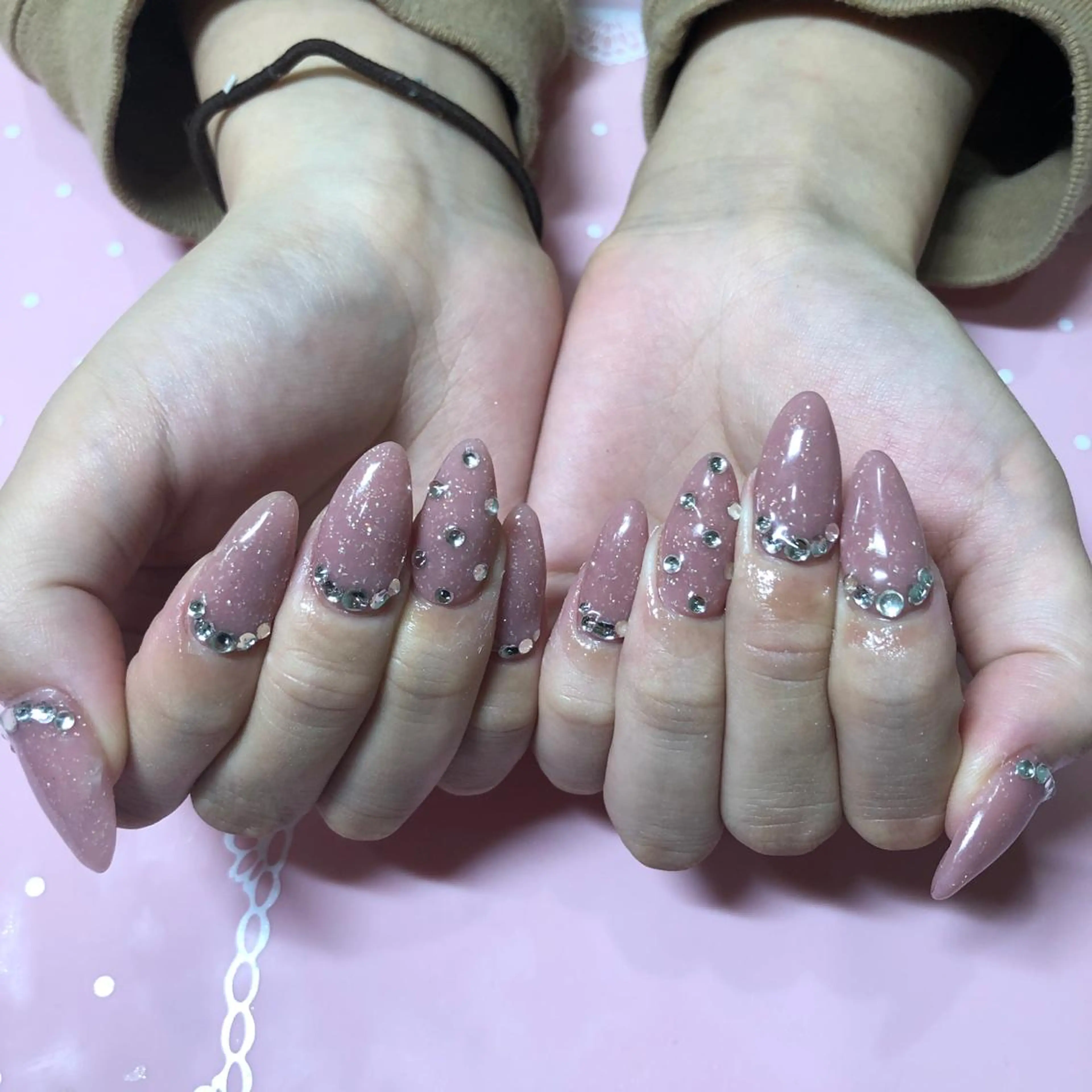 ミディアム ネイル ハンドネイル 《LB》ラブリエ Nail&eyeのマツエク・マツパデザイン