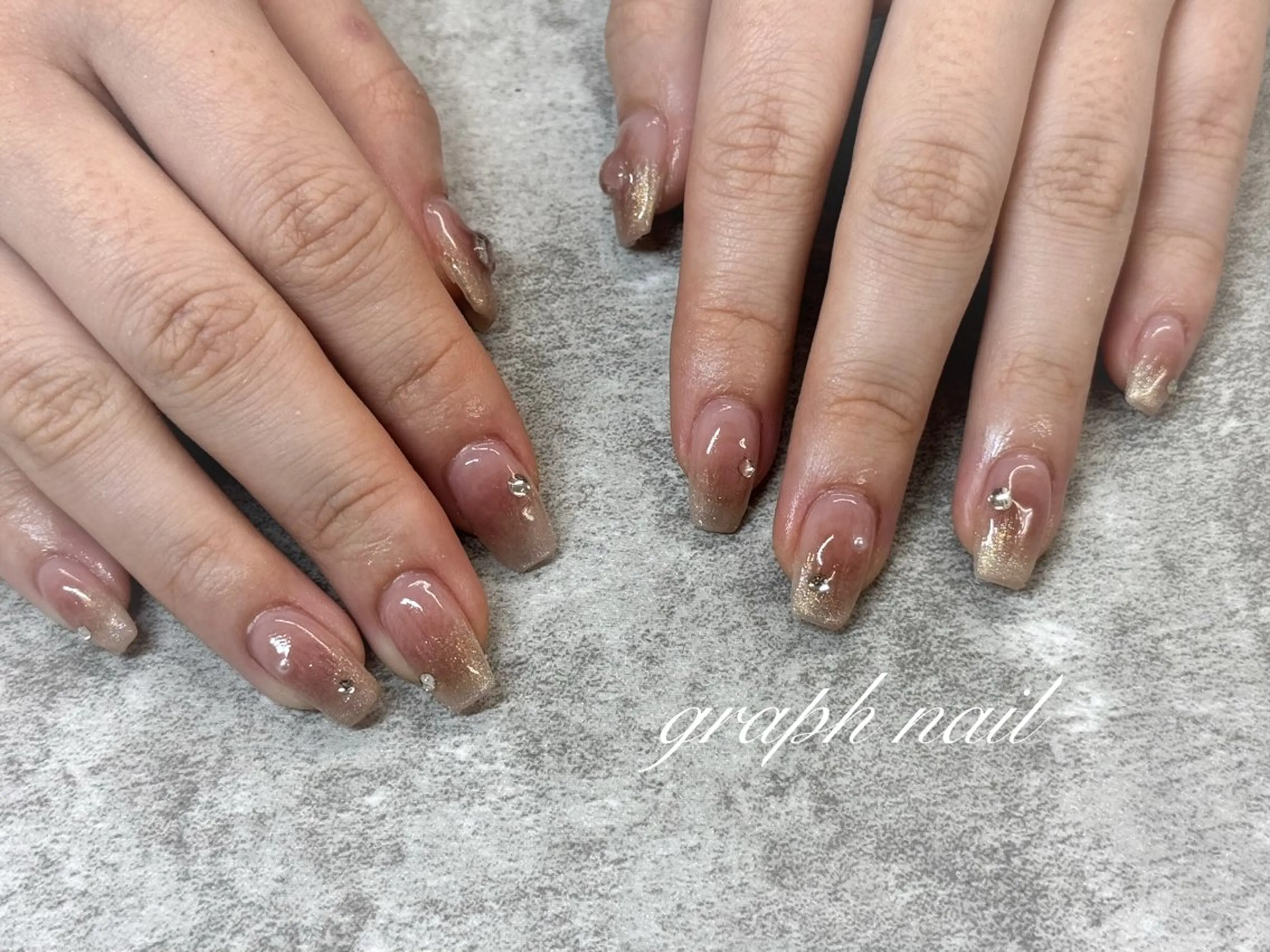 ネイル チークネイル マグネットネイル graph nail【グラフ ネイル】所属・graphnail‪ ‪‪❤︎‬manaのネイルデザイン