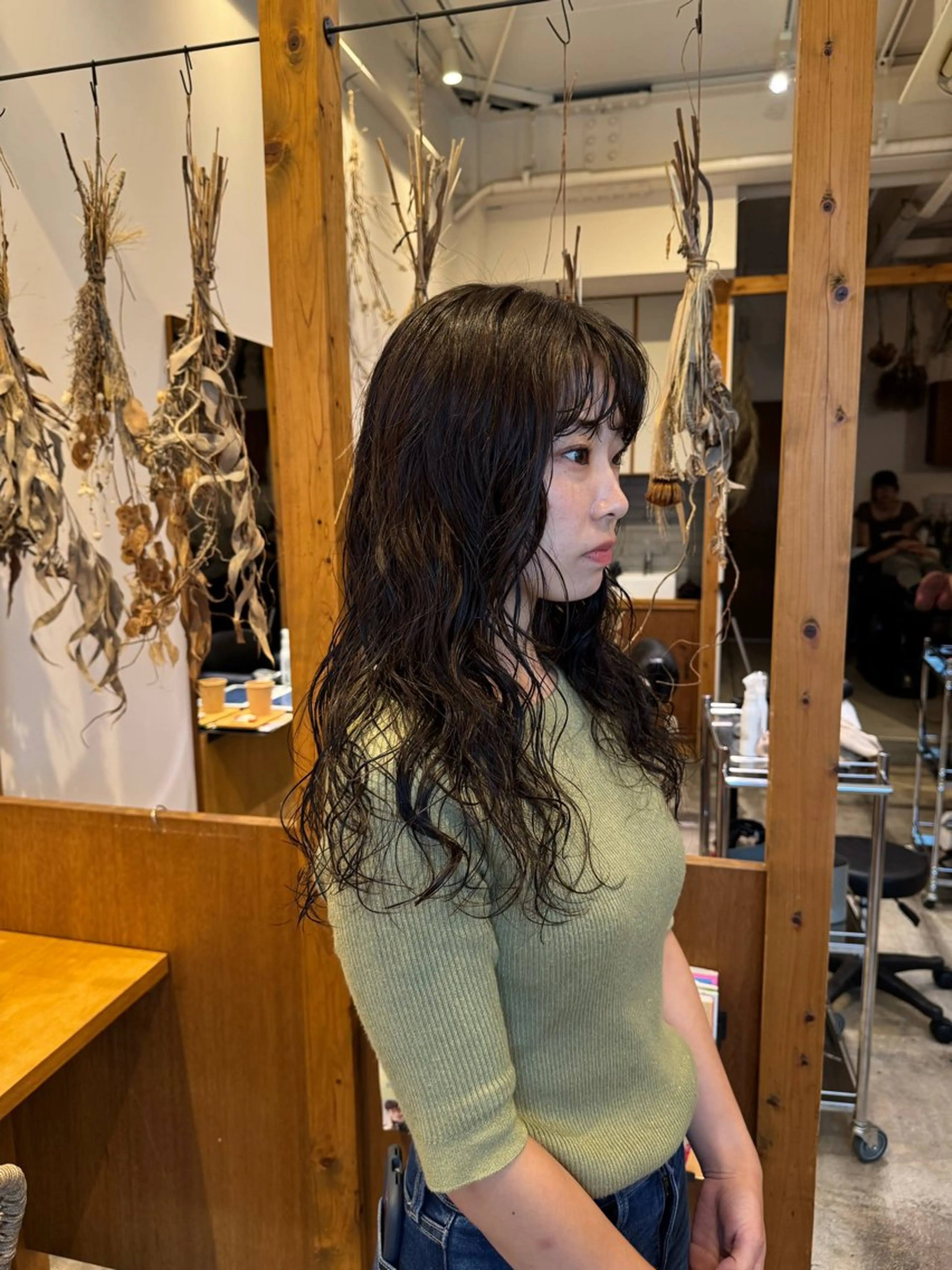 ロング パーマ パーマ トリートメント ENIF　大島 芽生のヘアスタイル