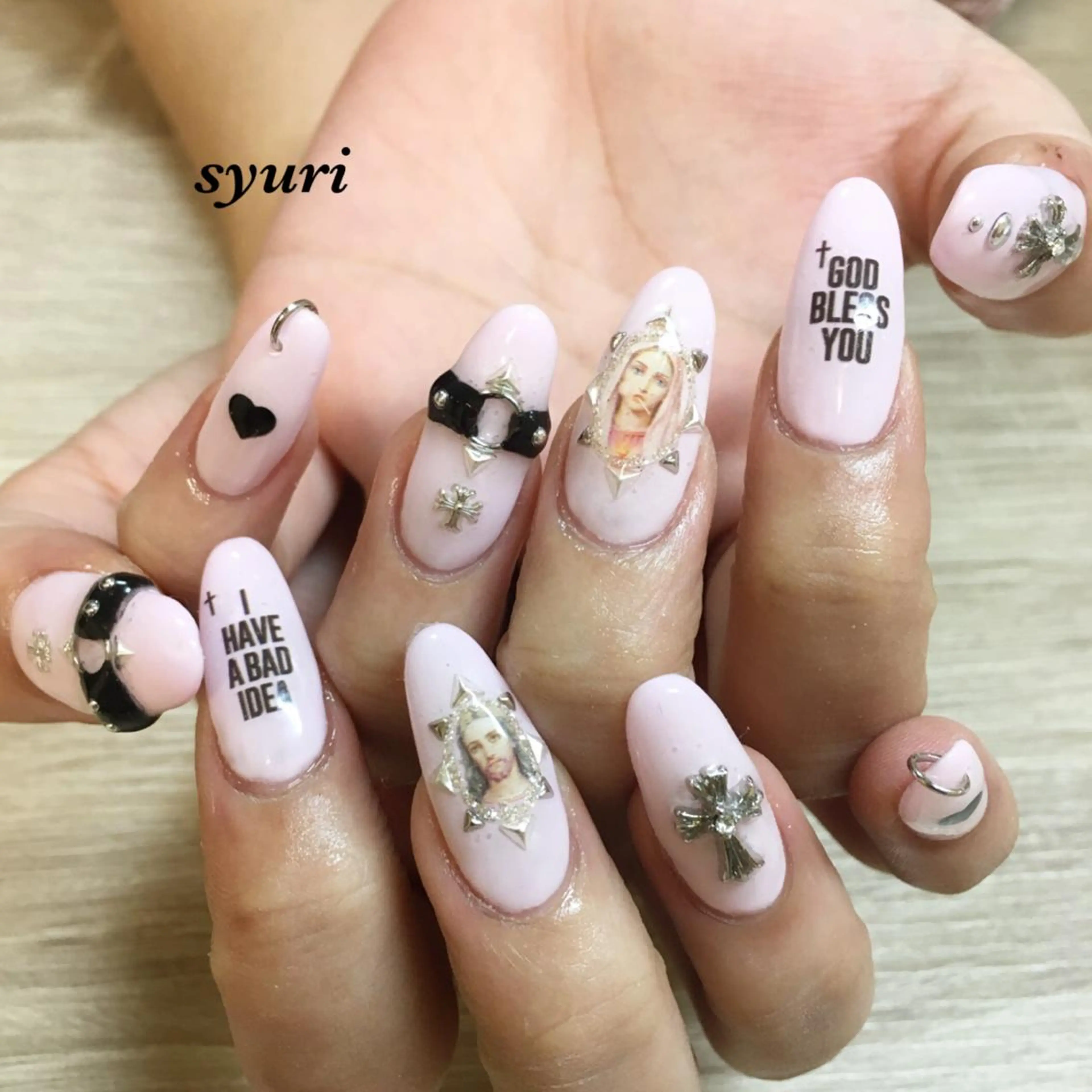 ネイル syuri nailのネイルデザイン