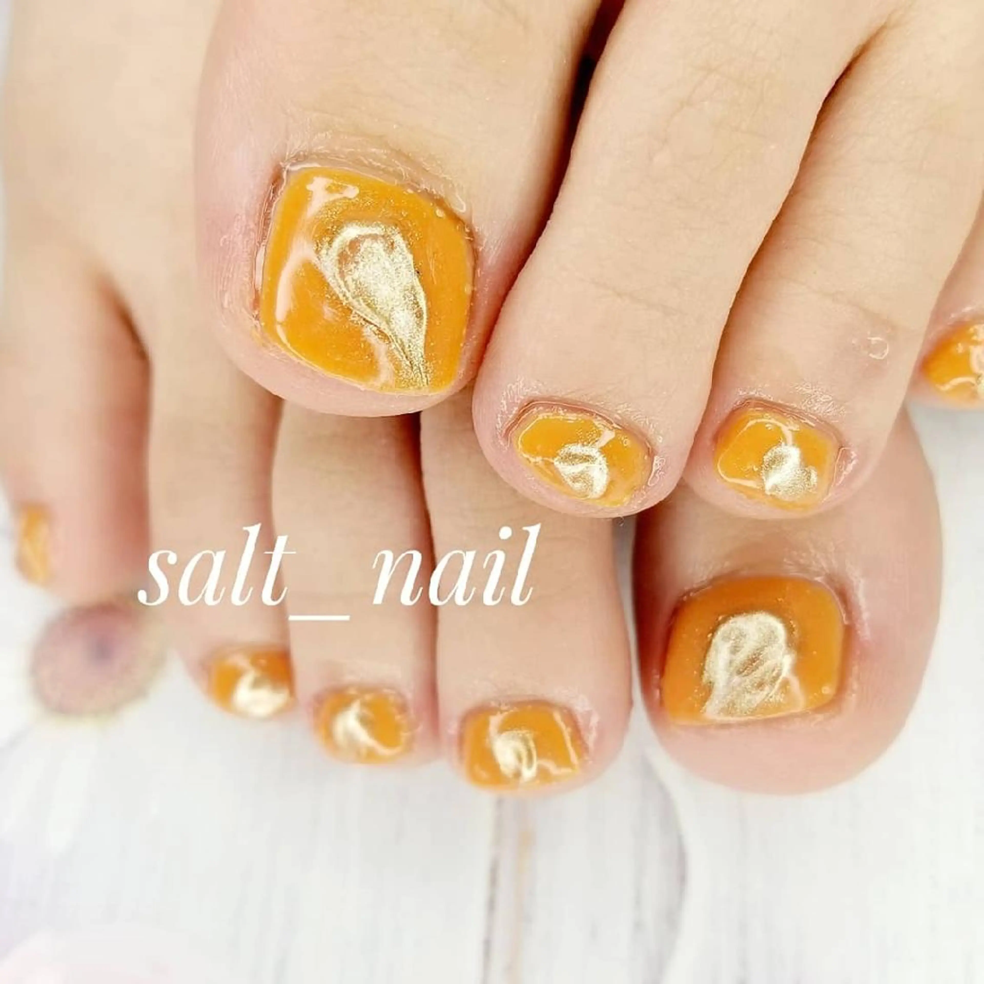 ネイル ミラーネイル オレンジ シンプルネイル 個人サロン saltnailのネイルデザイン