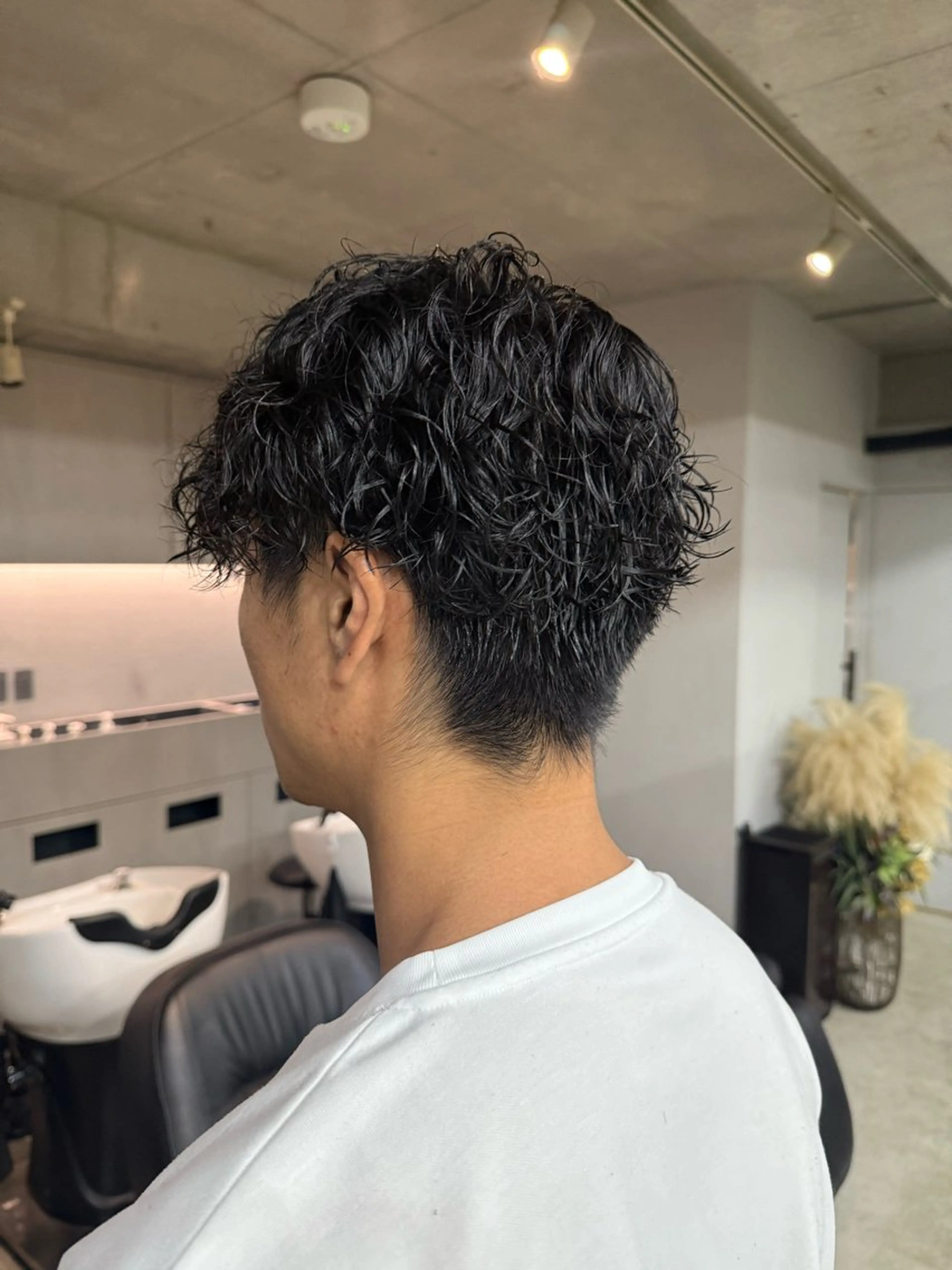 パーマ メンズ 縮毛矯正/スパイラル パーマ/表参道のヘアスタイル