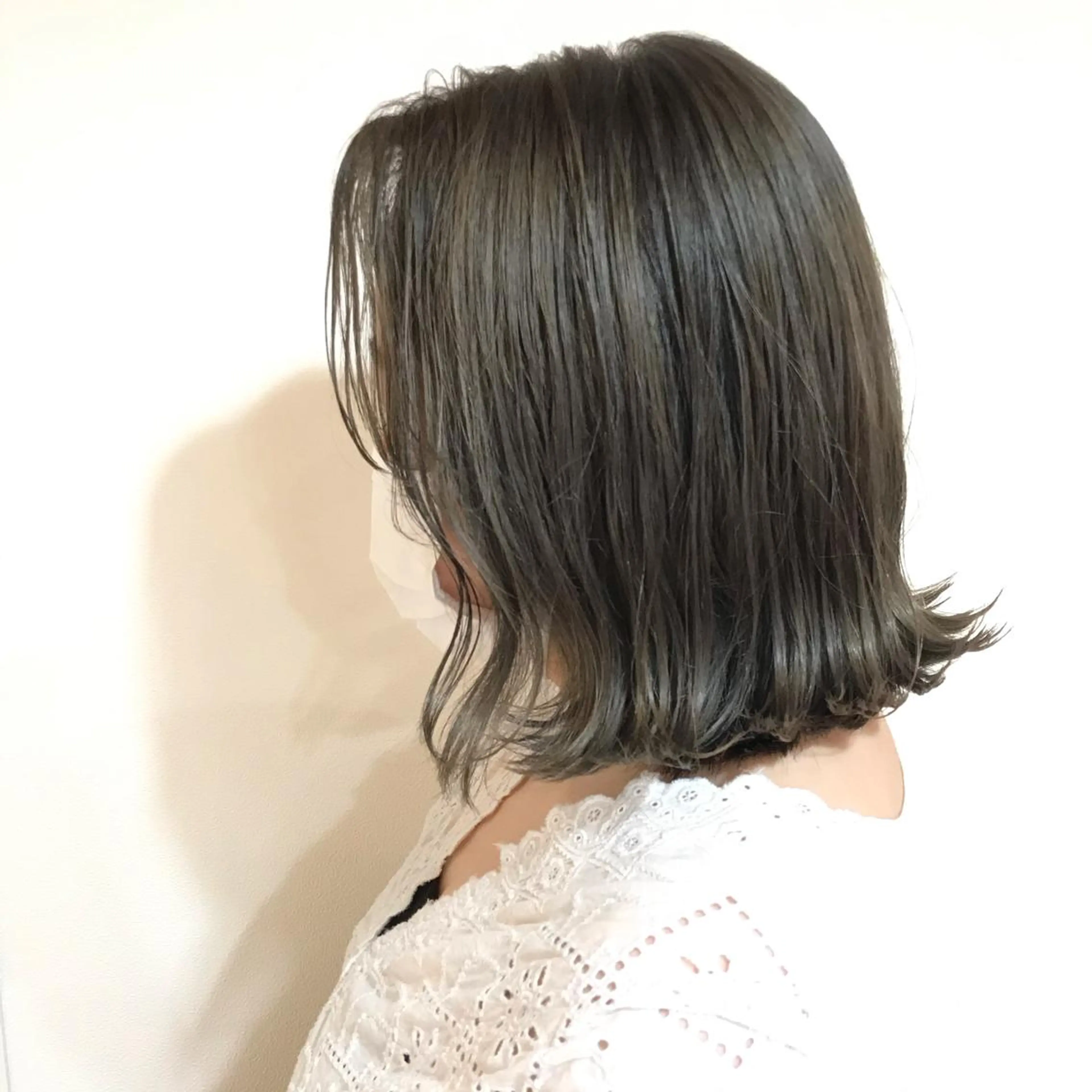 ミディアム カラー カット ヘアカラー トリートメント しのはら まどかのヘアスタイル