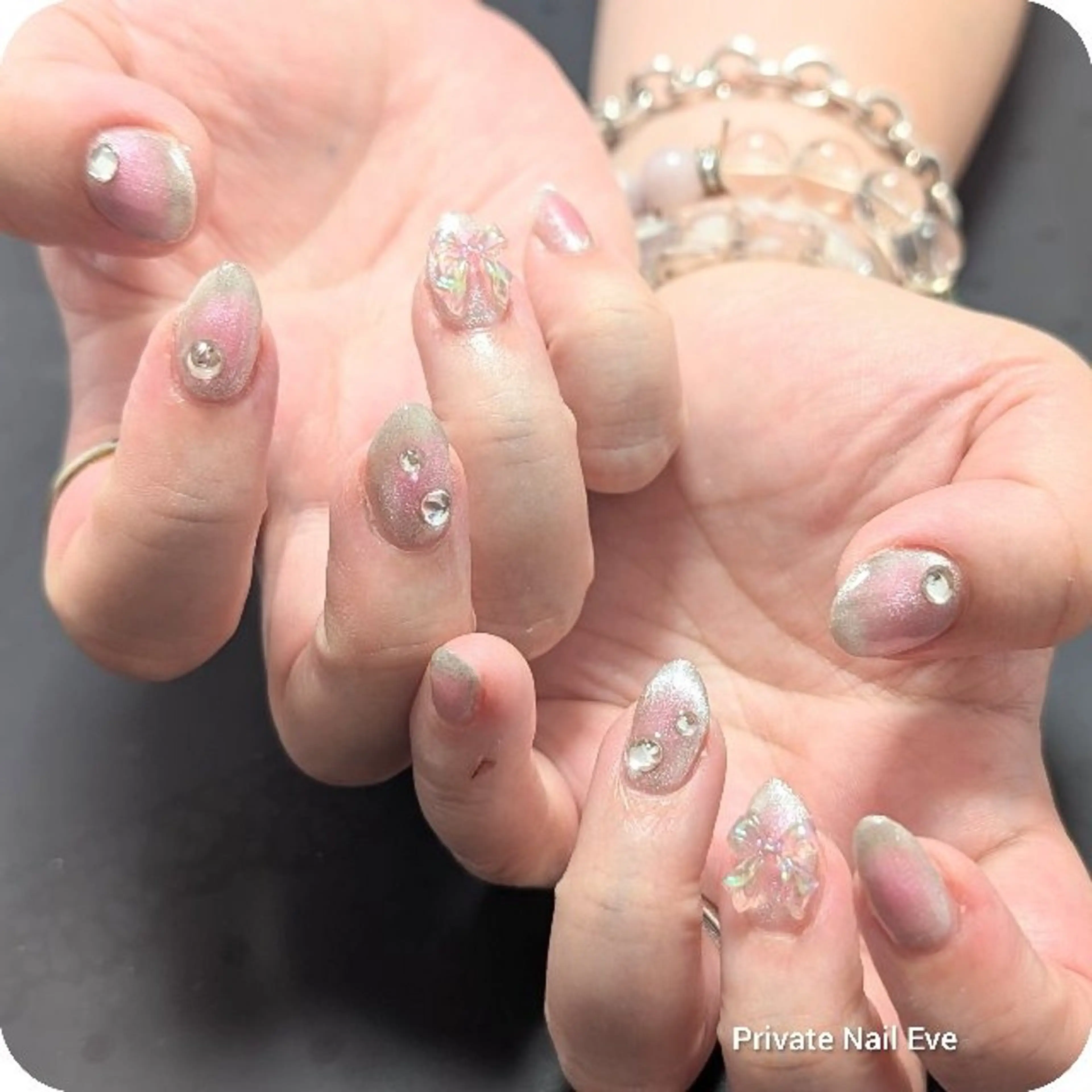 ネイル チークネイル 持ち込み ハンドネイル ネイル junkoのネイルデザイン