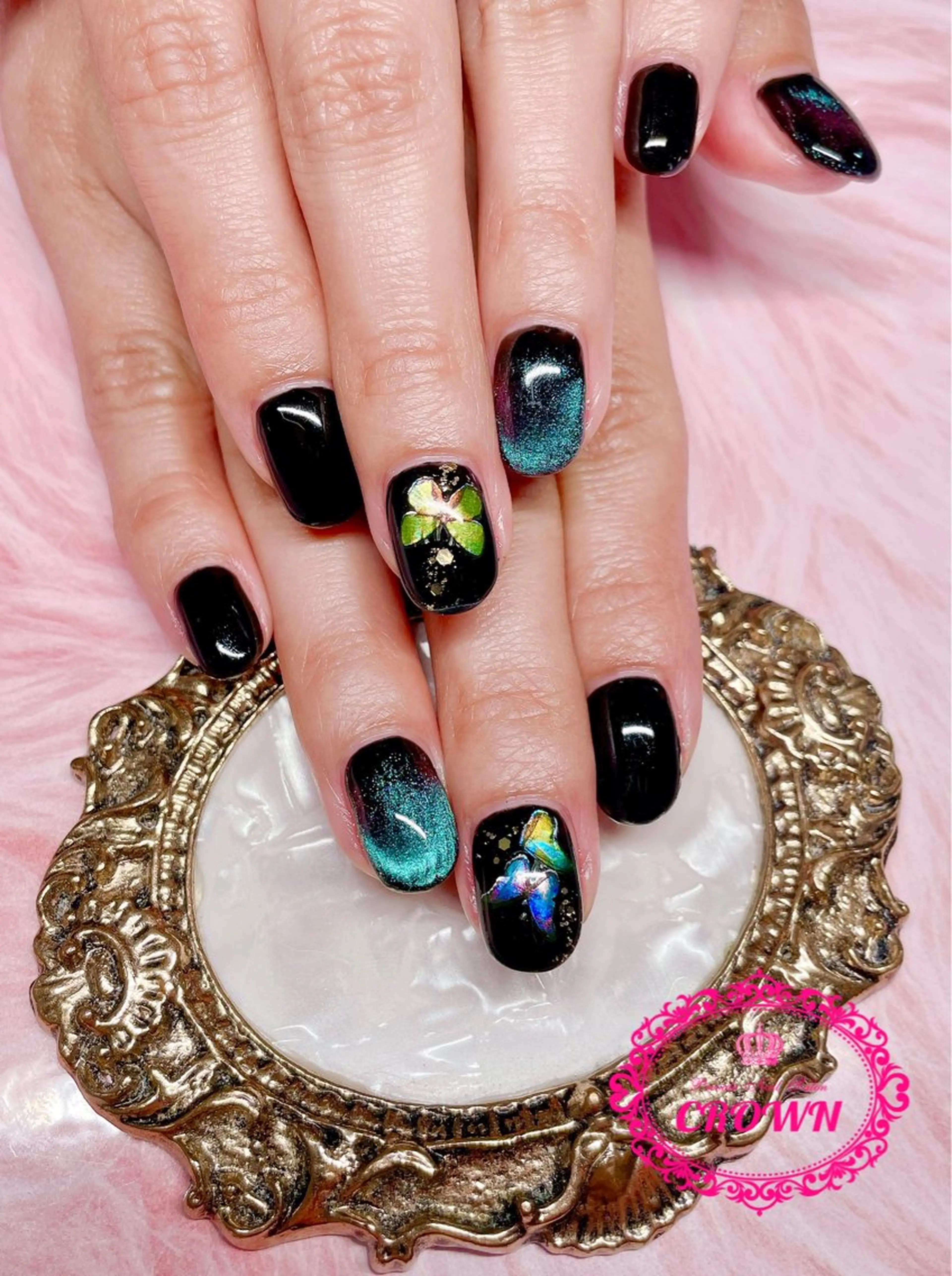 ネイル CROWN プライベートサロンのネイルデザイン