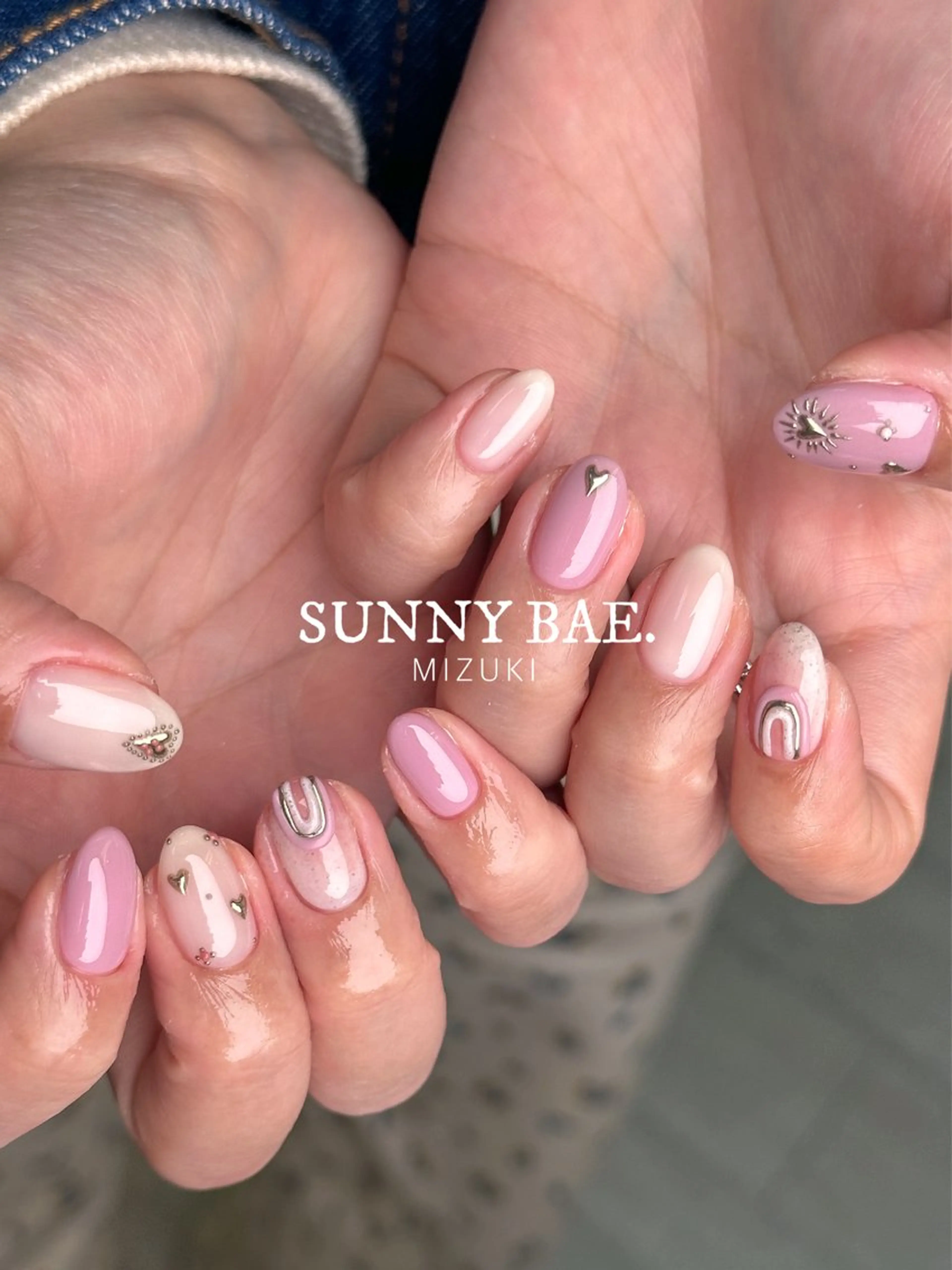 ネイル アートネイル ジェルネイル ハート ミラーネイル バレンタイン SUNNY BAE. 🌼MIZUKIのネイルデザイン