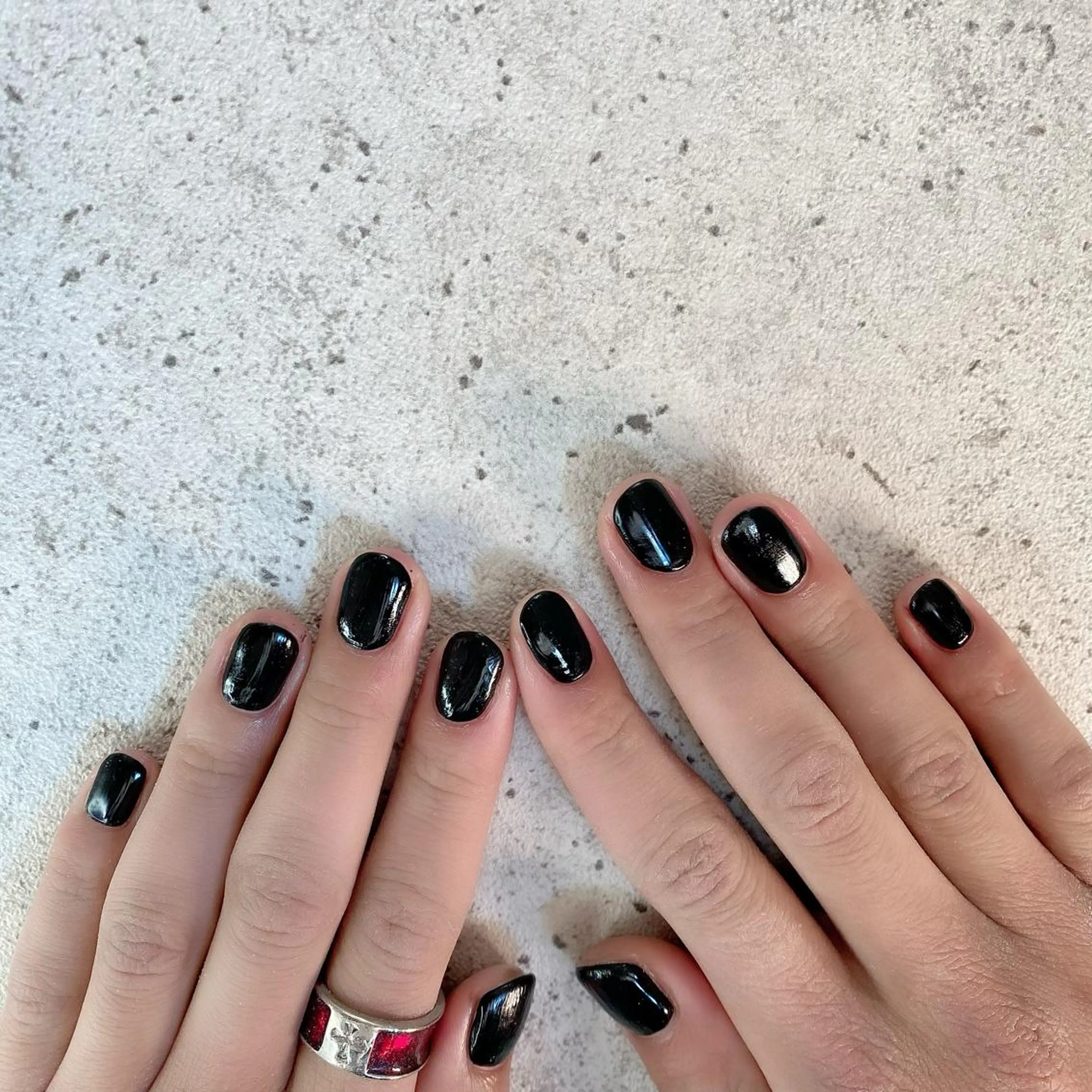 ミディアム カラー パーマ ヘアアレンジ メンズ キッズ ネイル マツエク・マツパ アイブロウ 黒髪 メンズアイブロウ マットネイル メンズネイル 冬ネイル Salon Ｋのネイルデザイン