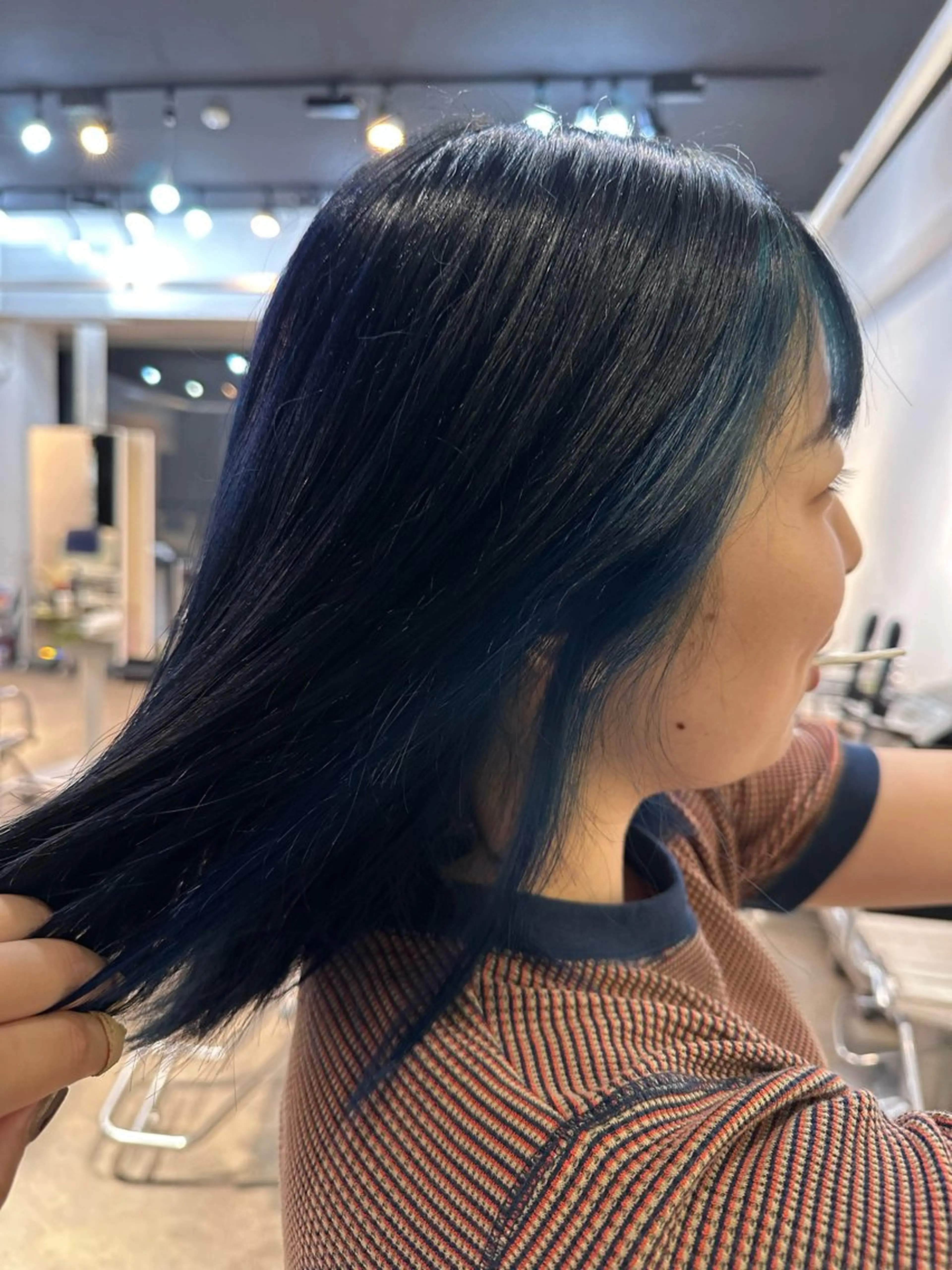 カラー ブリーチ 松浦 永里のヘアスタイル