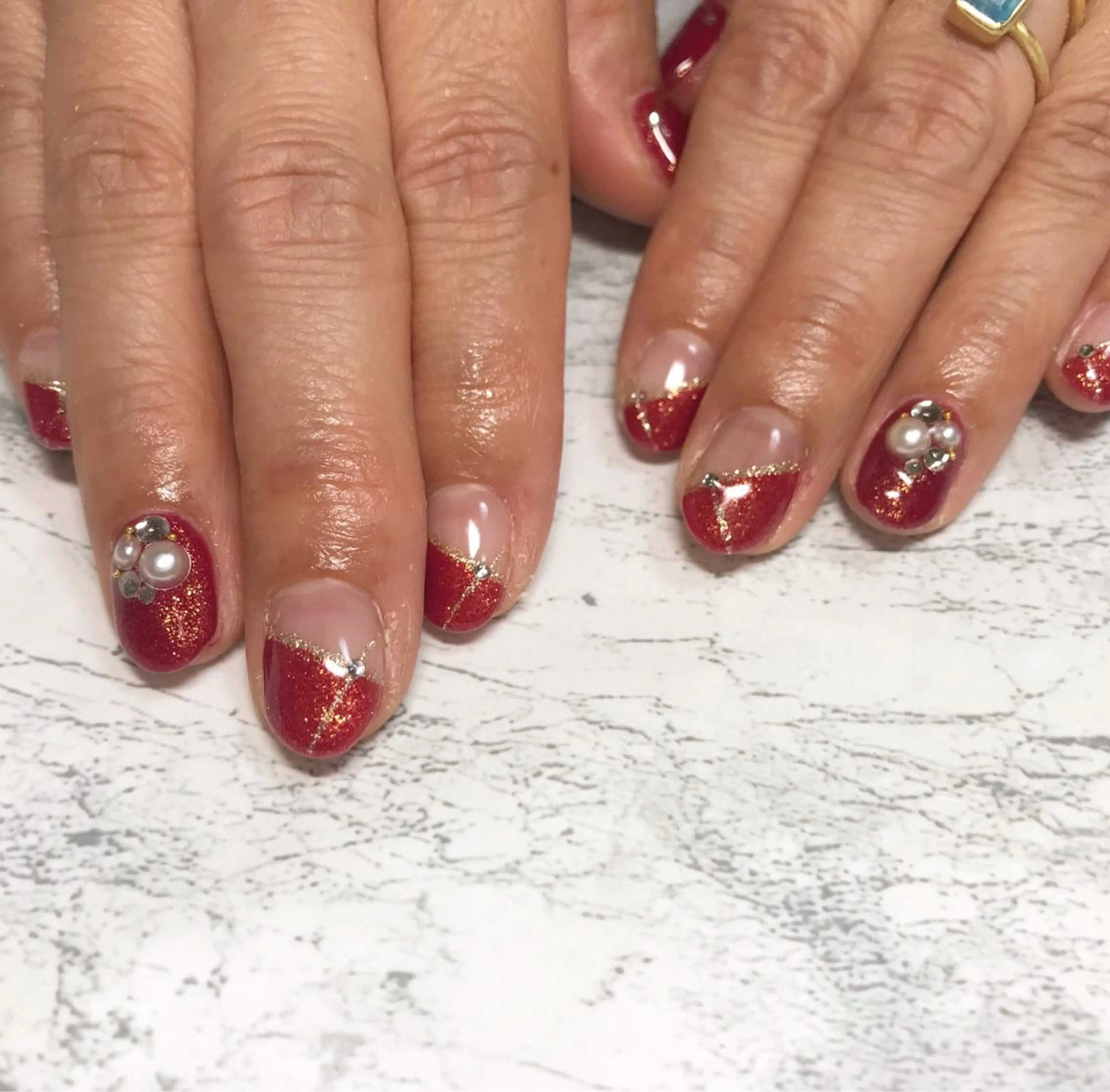 ネイル フットネイル ニュアンスネイル 赤色 シンプルネイル 春ネイル ネイル フフラ所属・nail fufla ♡yamane♡のネイルデザイン