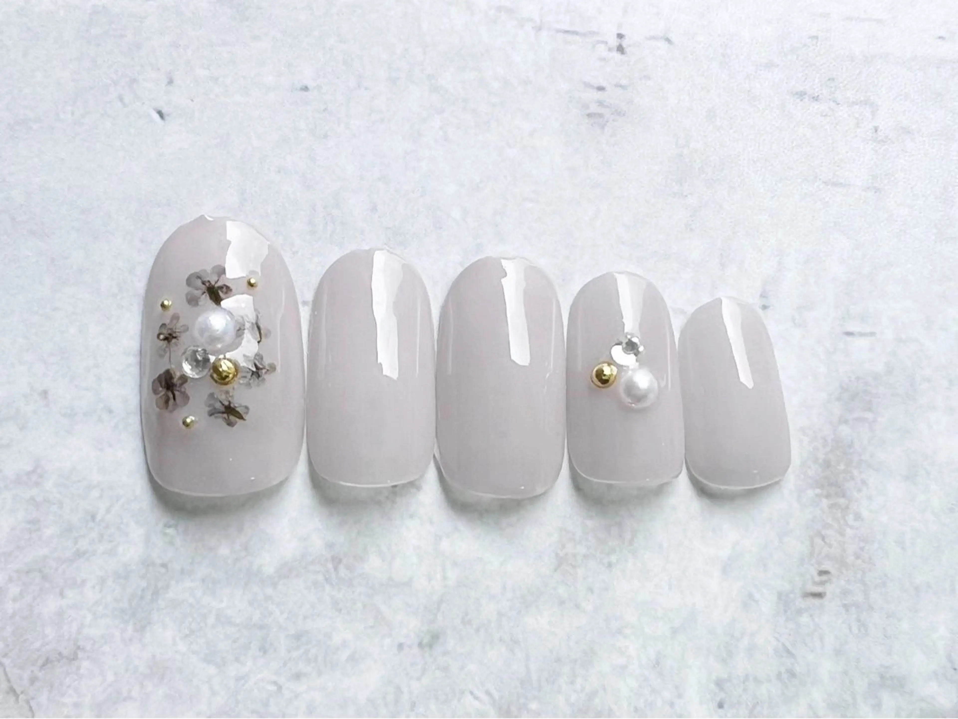 ネイル ハンドネイル LisBlanc ATSUKOのネイルデザイン