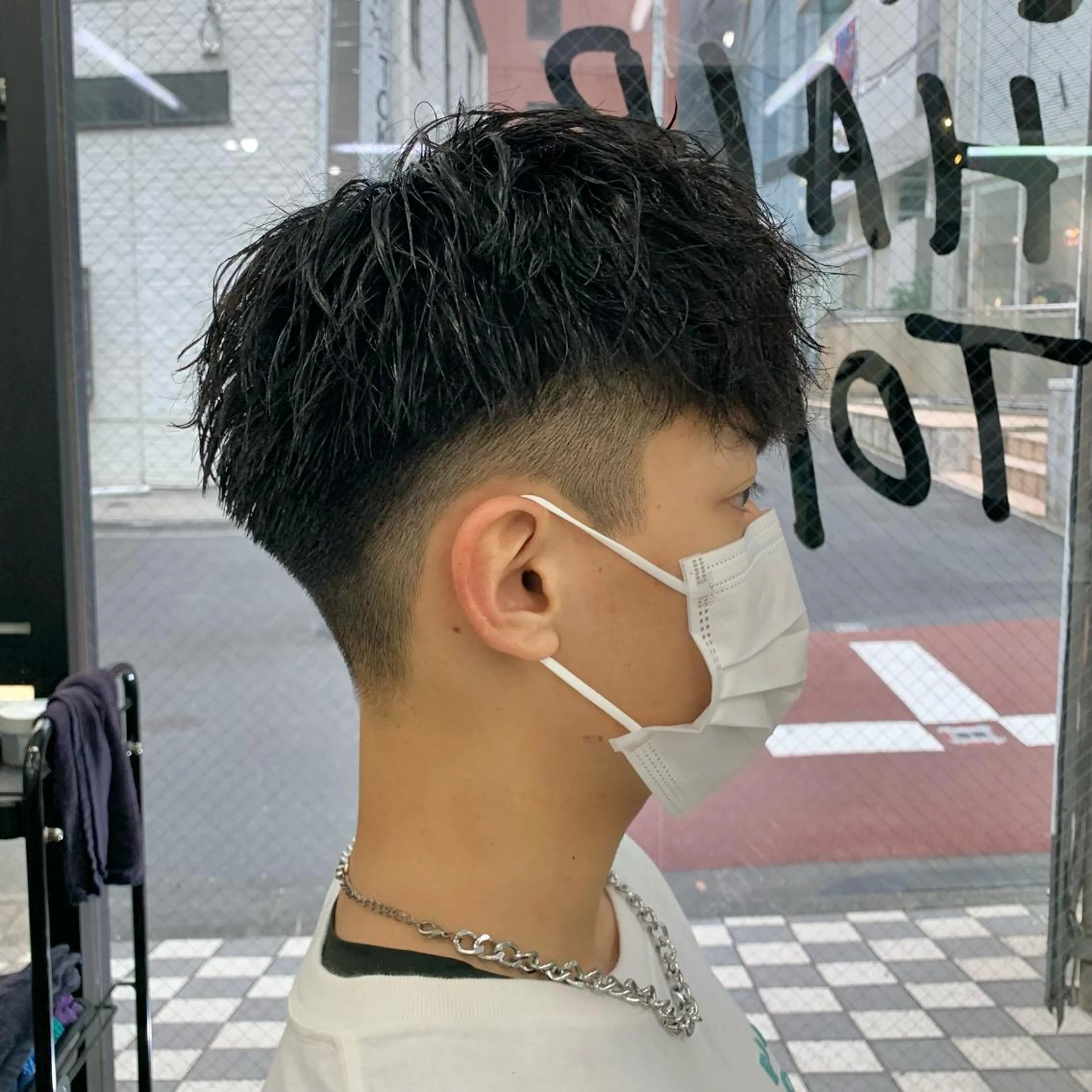 ショート パーマ メンズ マッシュ ショートヘア カット パーマ メンズ特化美容師/ 藤戸 椋のヘアスタイル