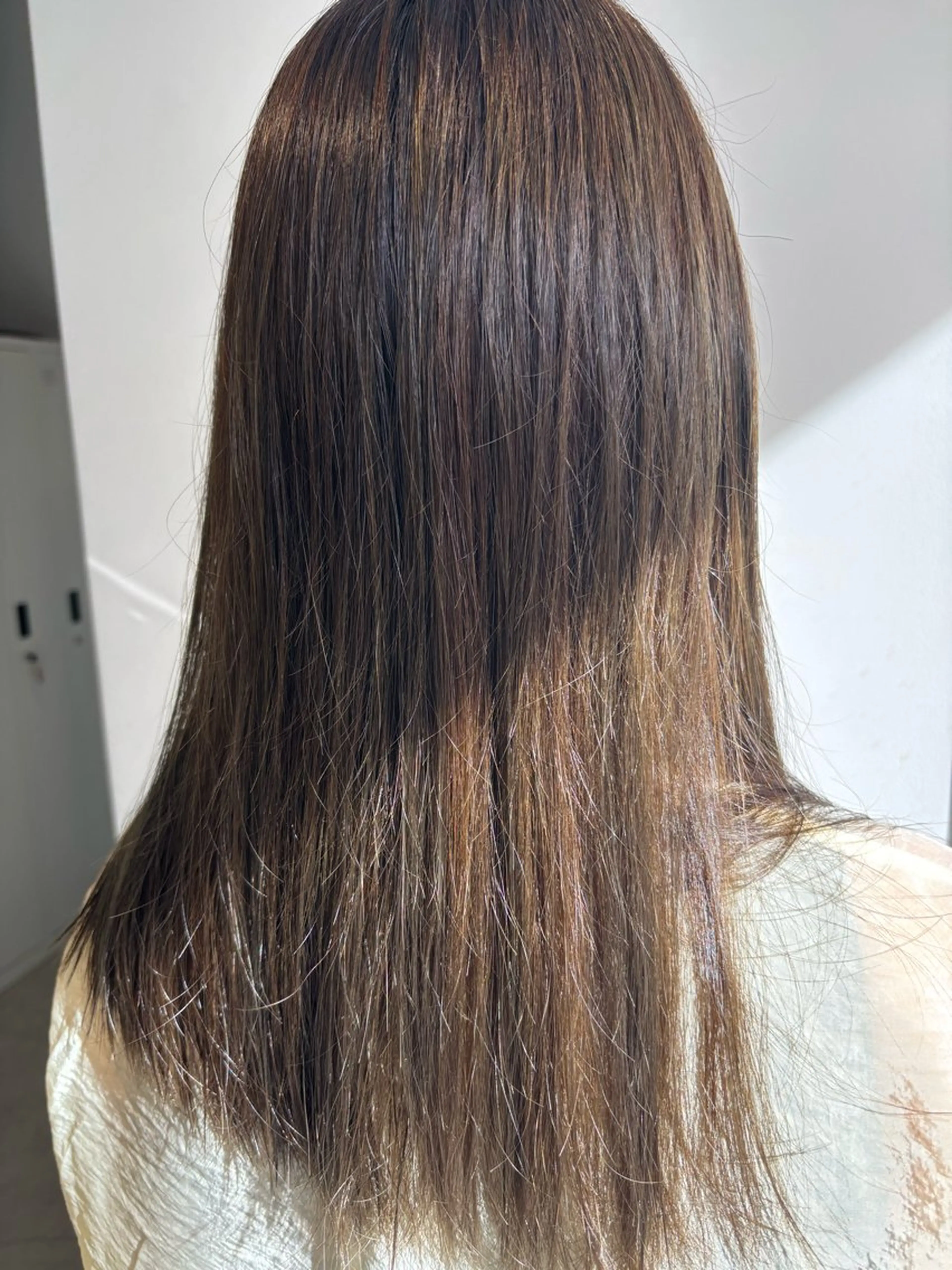 カラー ヘアカラー 小林 智哉のヘアスタイル