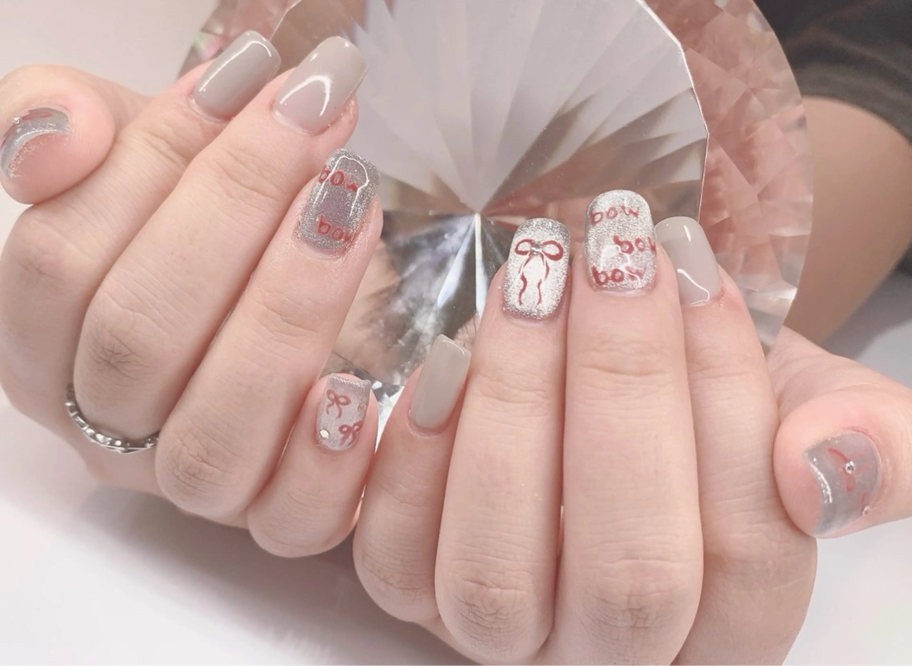 ネイル LoaChaton kaeのネイルデザイン