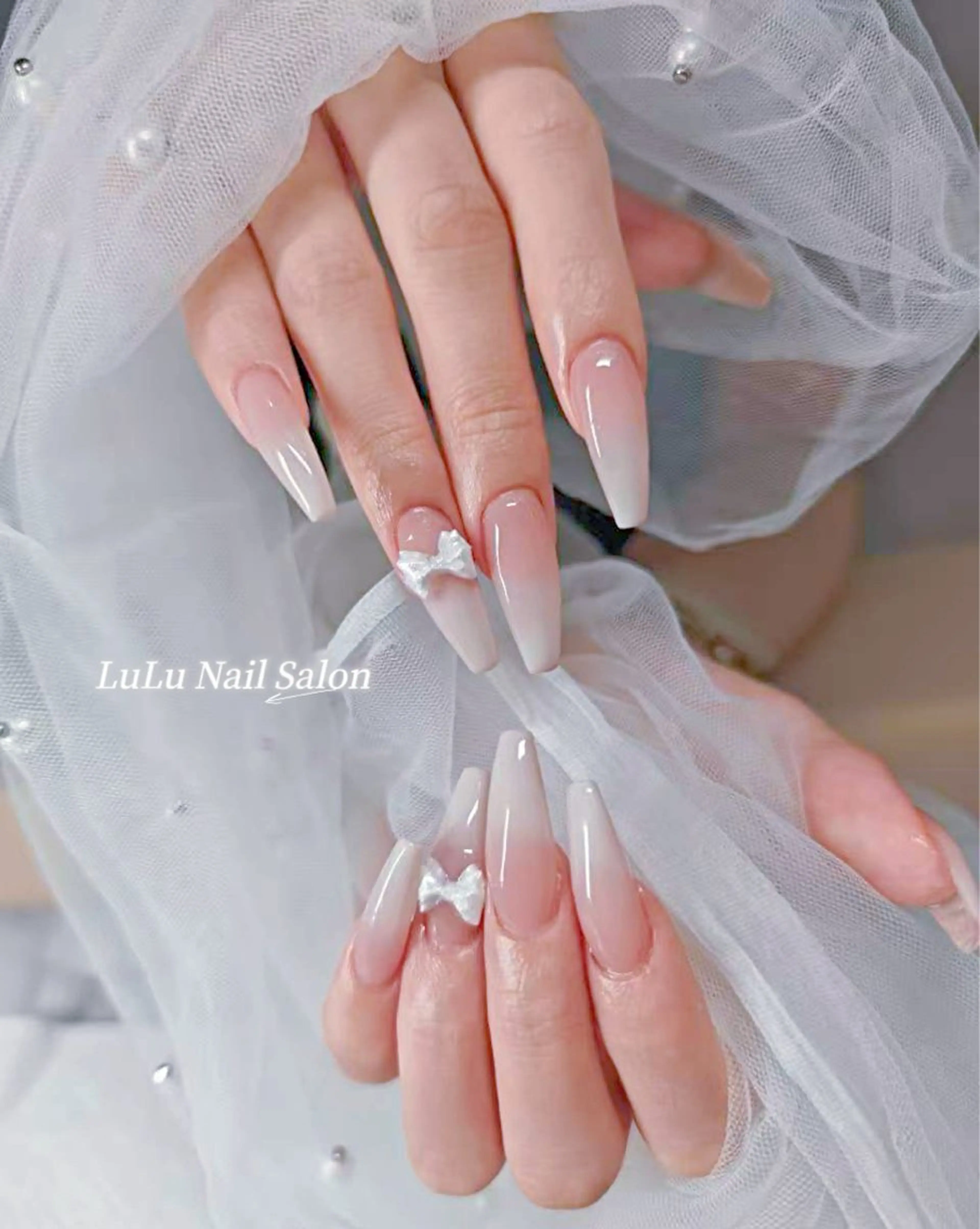 ネイル ハンドネイル LULU Nail  Salon 新宿所属・LU LU NailSalonのネイルデザイン