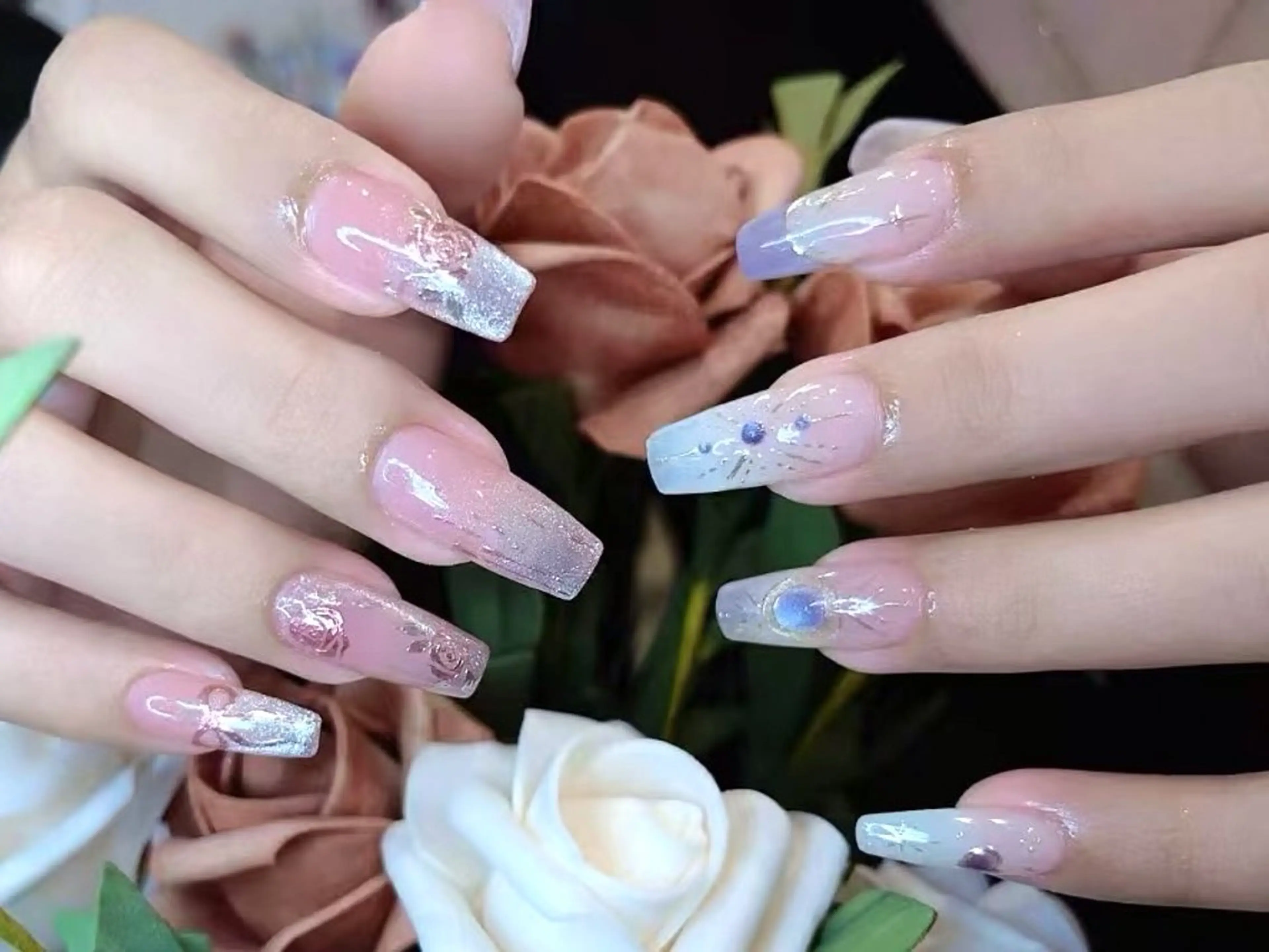 ネイル ハンドネイル ハンドケア DarkHoney 池袋店のネイルデザイン