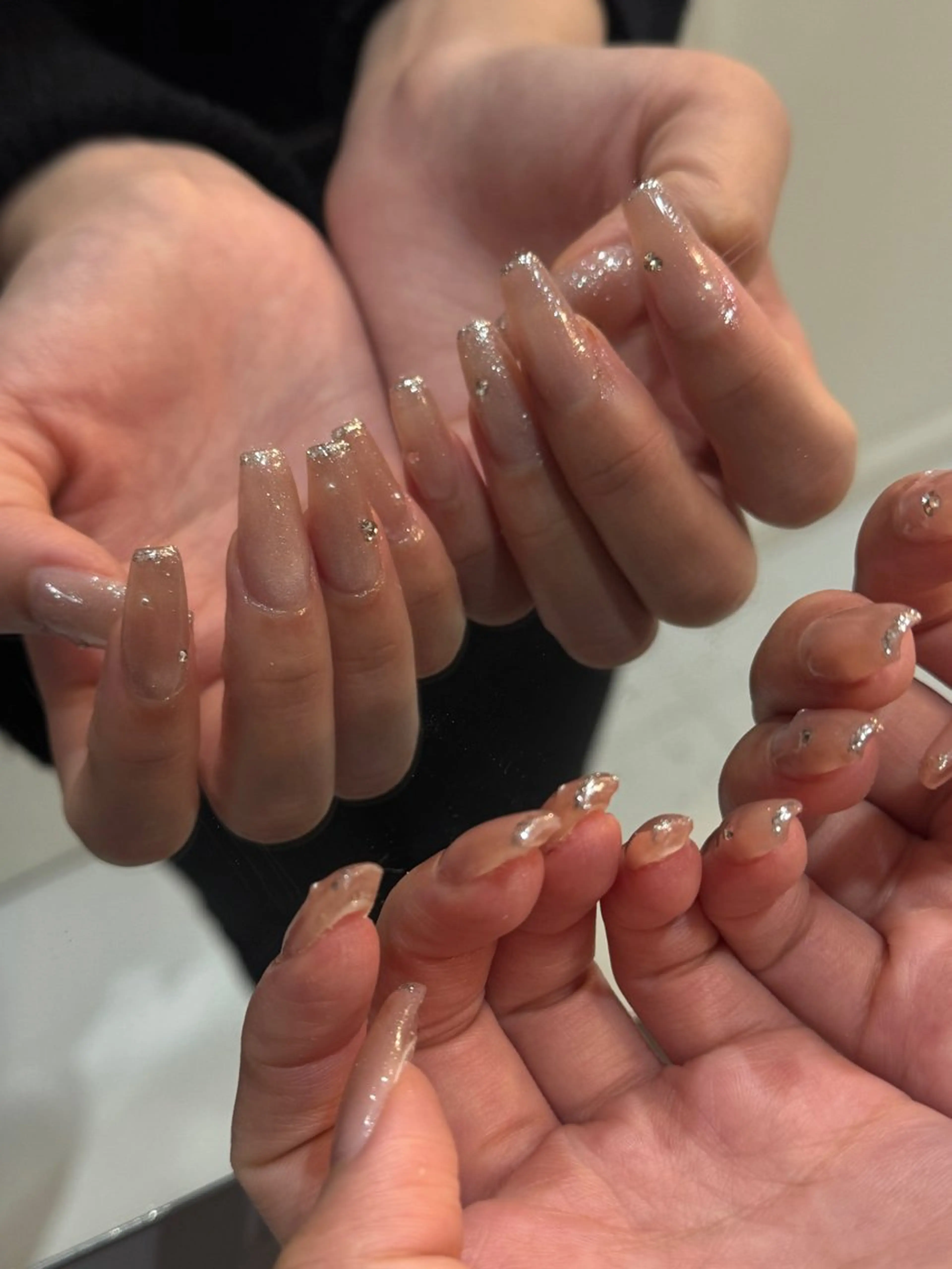 セミロング ハンドネイル Nailsalon M-crystalのネイルデザイン