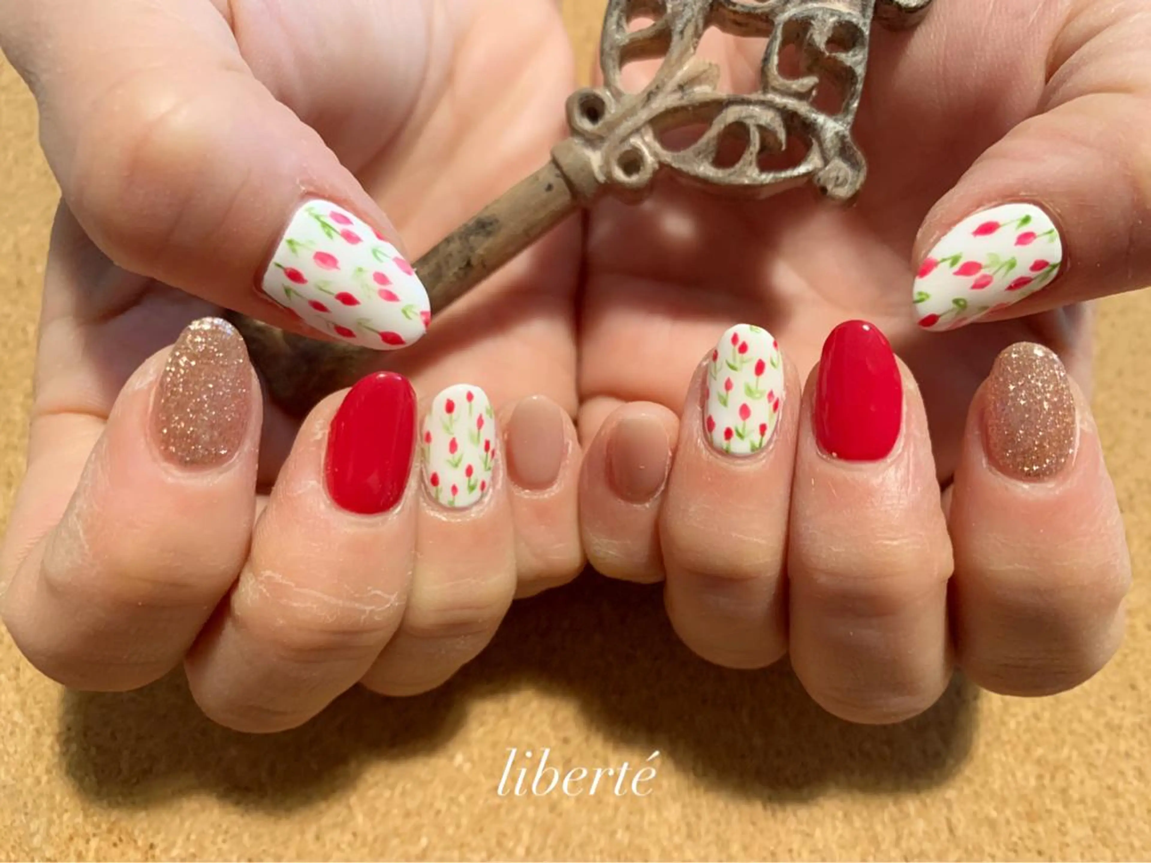 ネイル liberté (リベルテ)のネイルデザイン