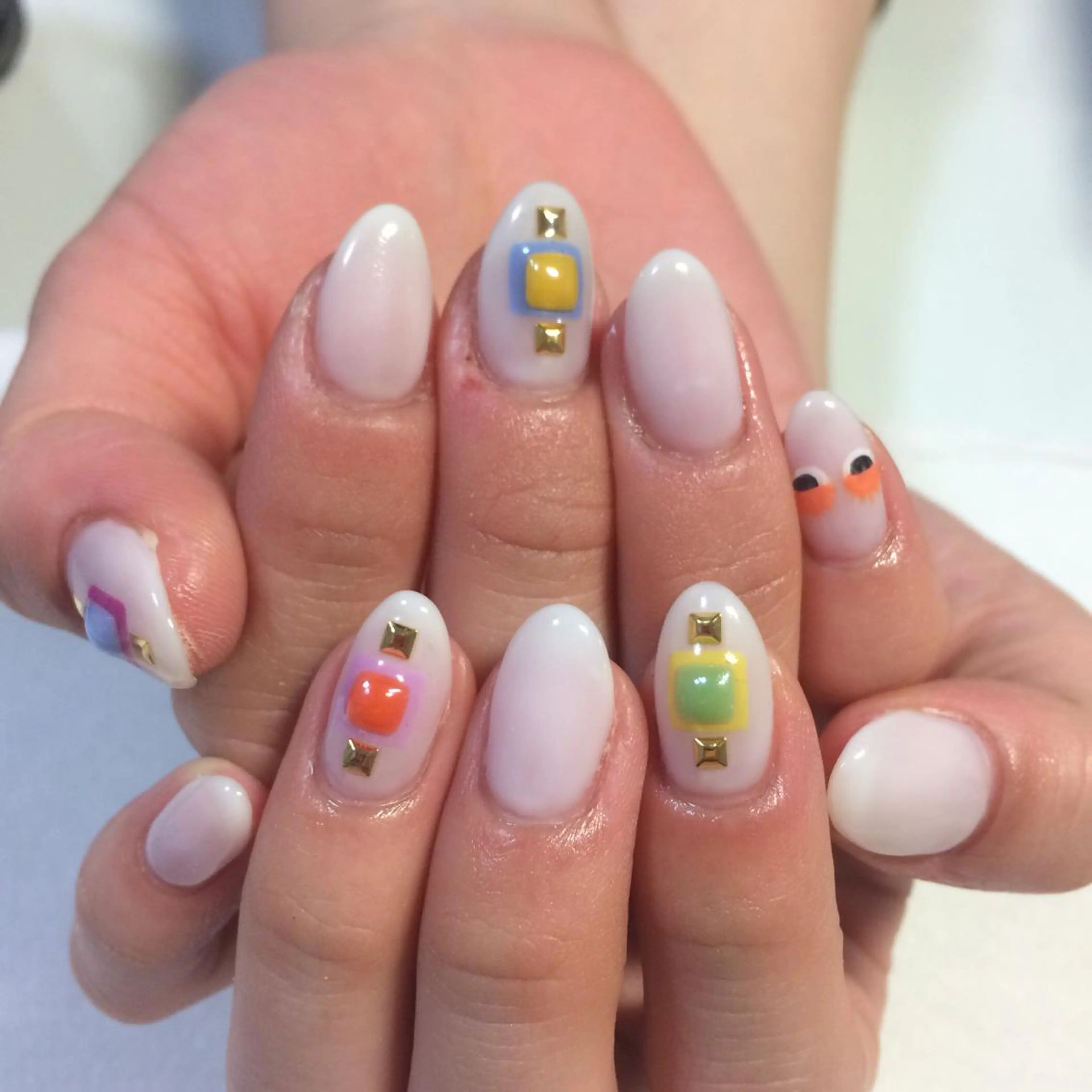 ネイル VIOLUS所属・VIOLUS 関目のネイルデザイン