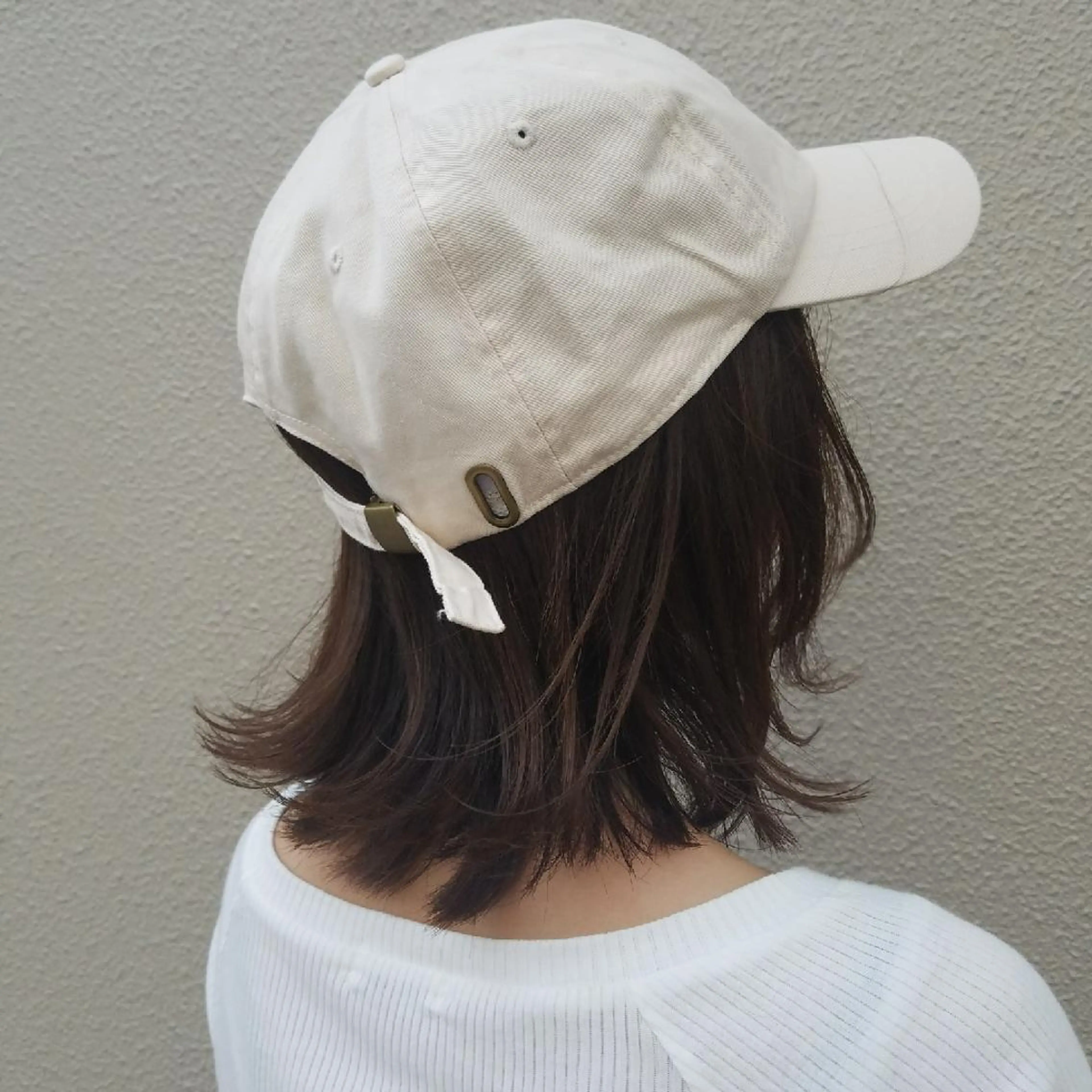 ミディアム 外ハネヘア 🙃 透明感カラー/ボブのヘアスタイル