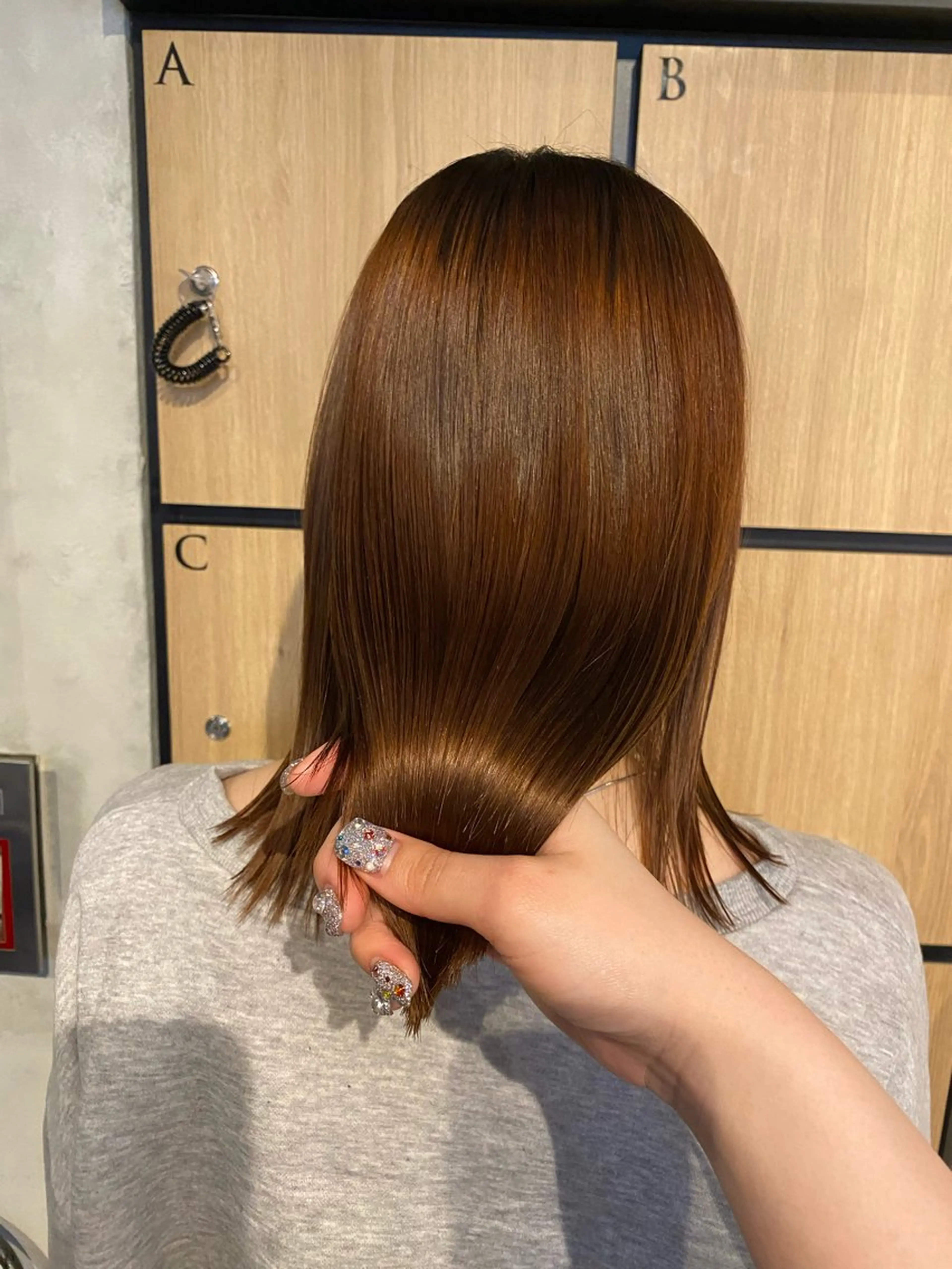 ミディアム カット 縮毛矯正 Jewel  Box東梅田所属・髪質改善サロン 梅田/ヨナミネのヘアスタイル