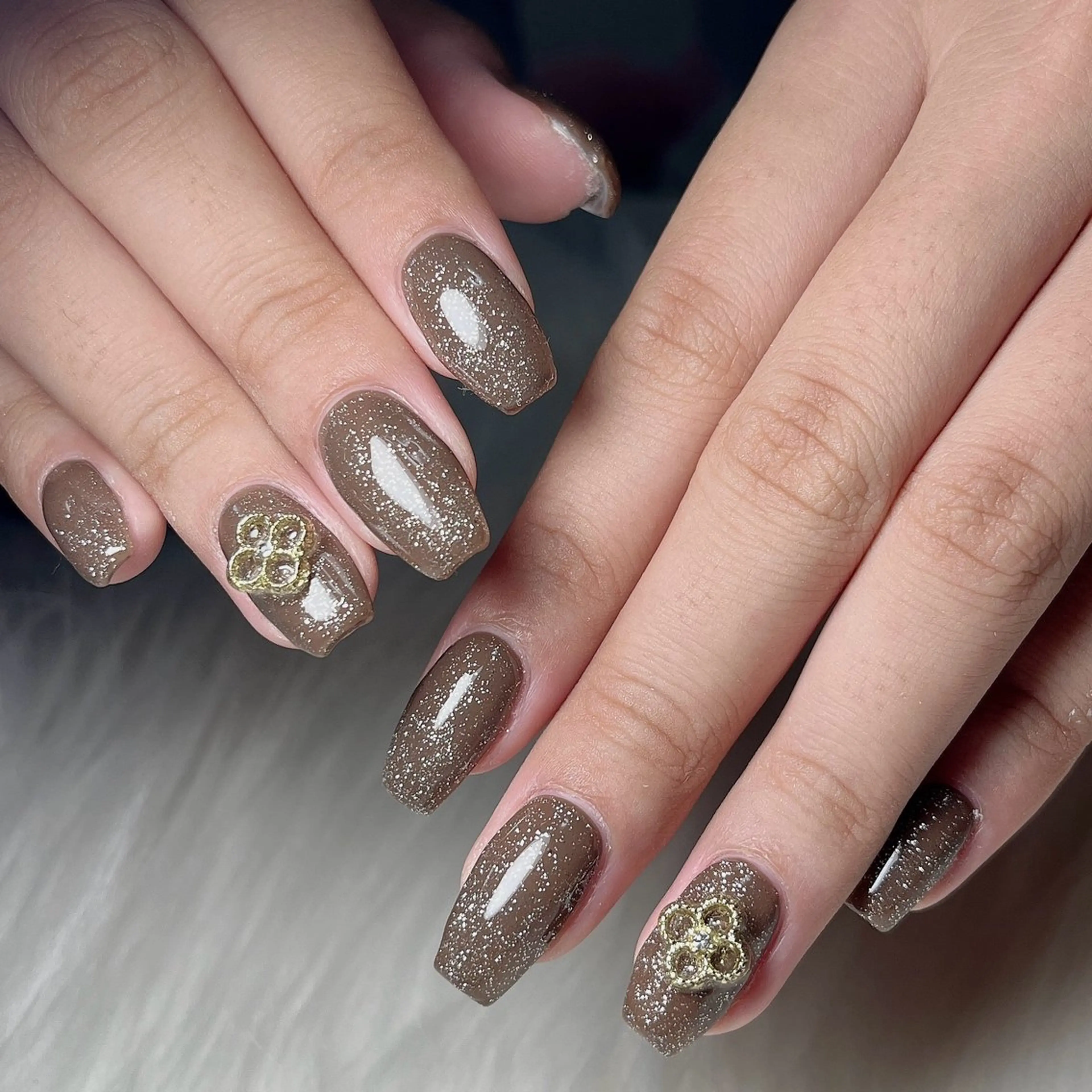 ネイル 韓国ネイル ラメ(グリッター) 持ち込み ハンドネイル 🐕‍🦺Yappy 💗A-tanのネイルデザイン