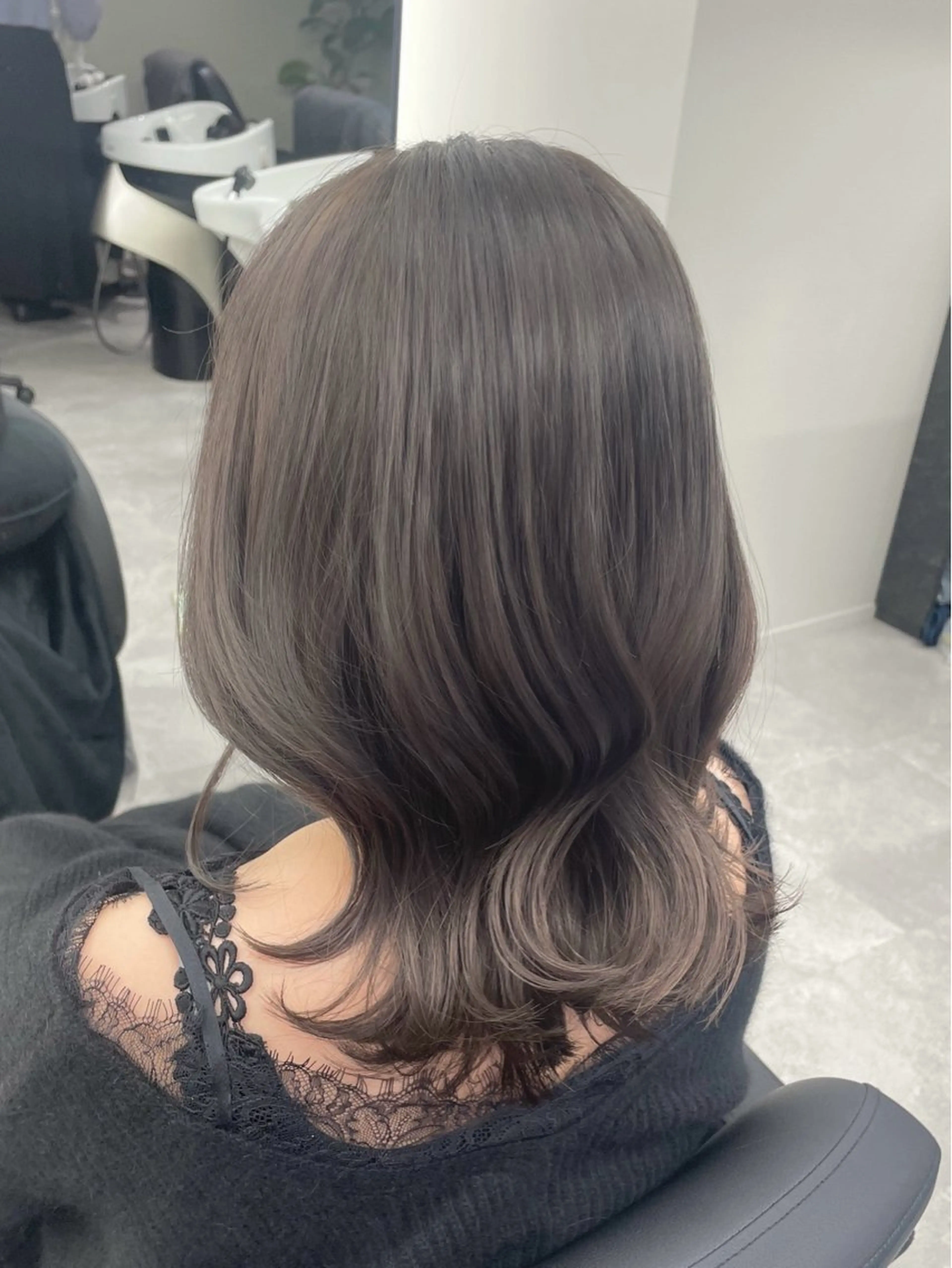 ミディアム カラー 心斎橋/ブリーチなし 髪質改善/レイヤーのヘアスタイル