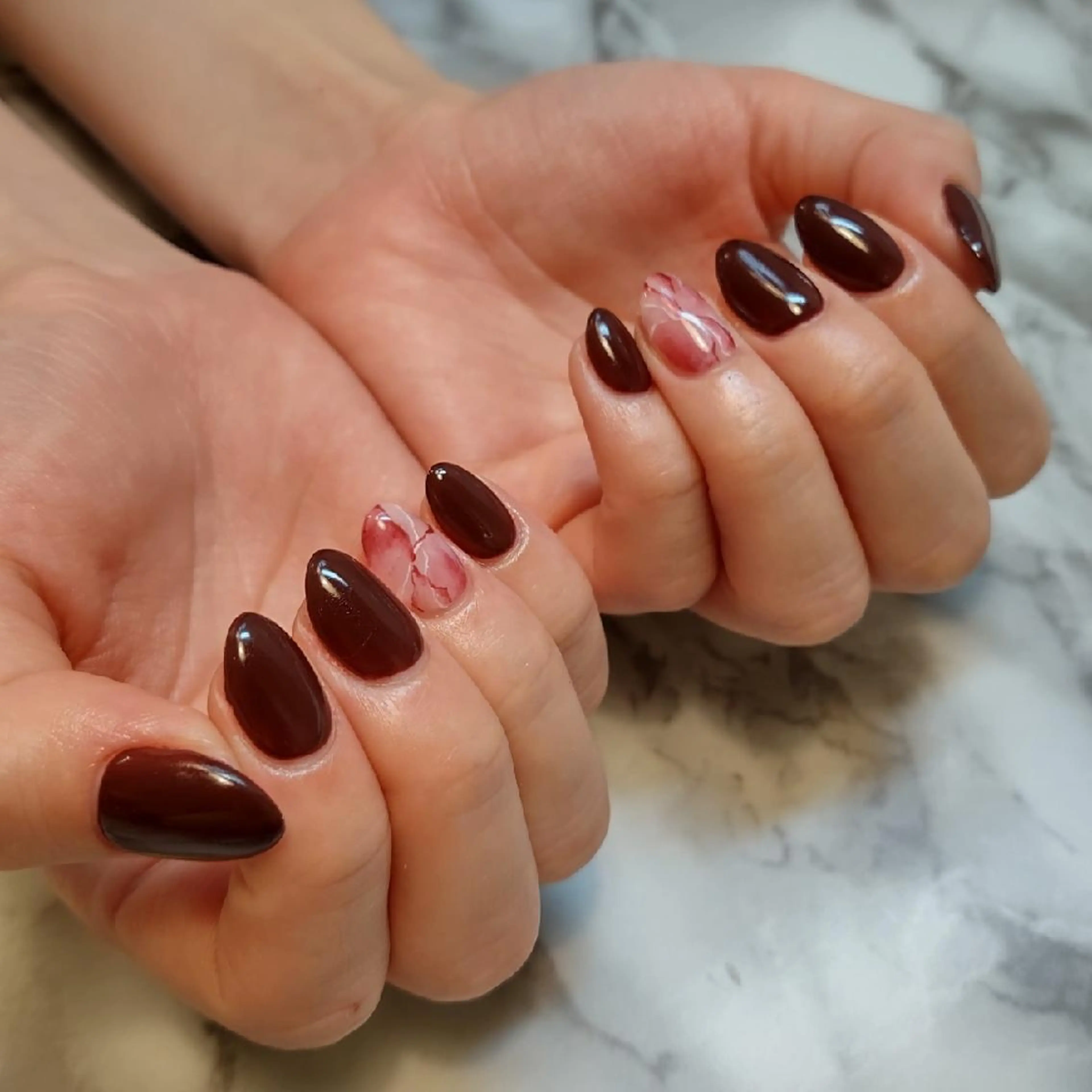 ネイル 大理石ネイル(マーブル) ジェヌインネイル 河内のネイルデザイン