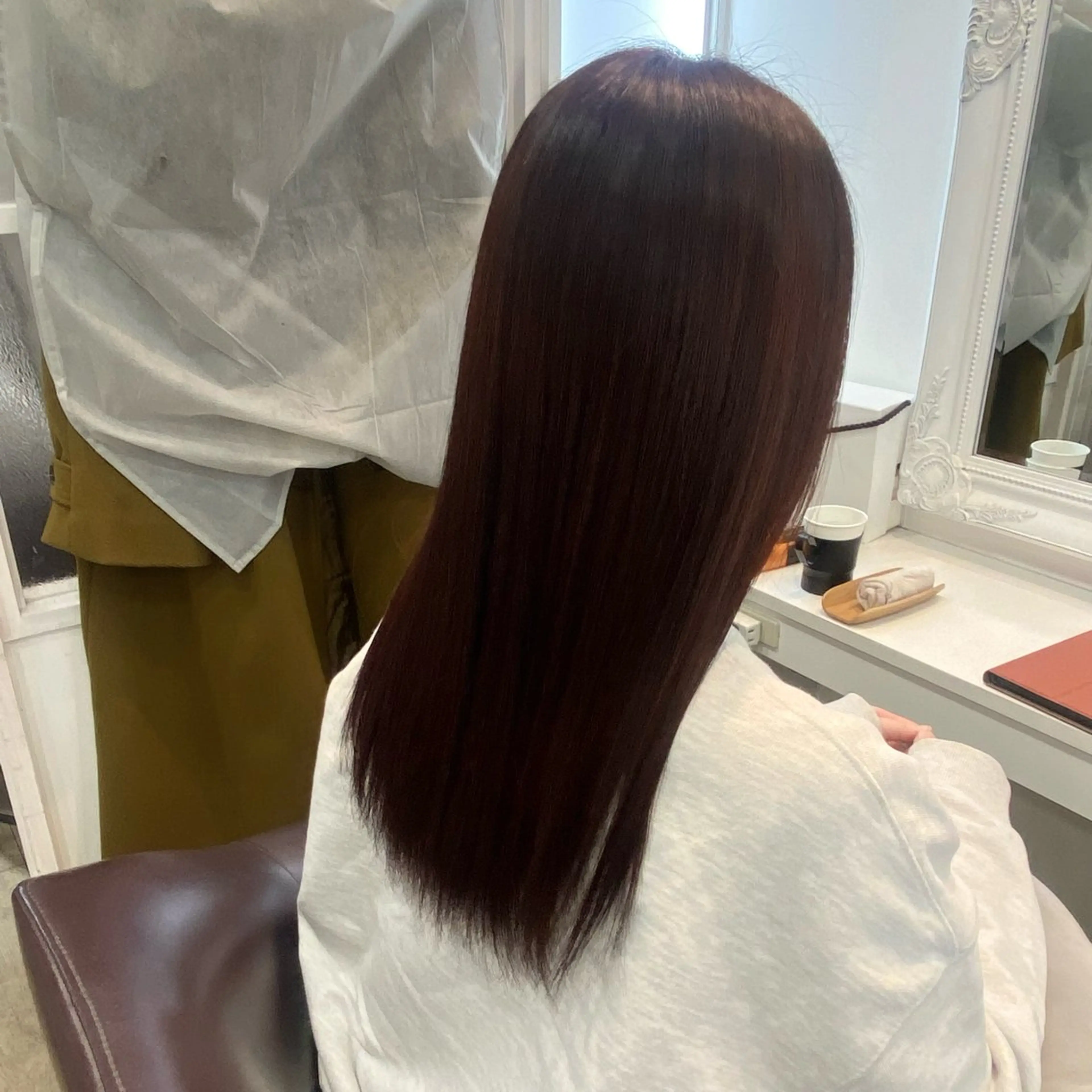 セミロング カラー ブリーチ ブリーチなしカラー ヘアカラー 𝑆𝐴𝑂𝑅𝐼 /大森🪞🎀のヘアスタイル