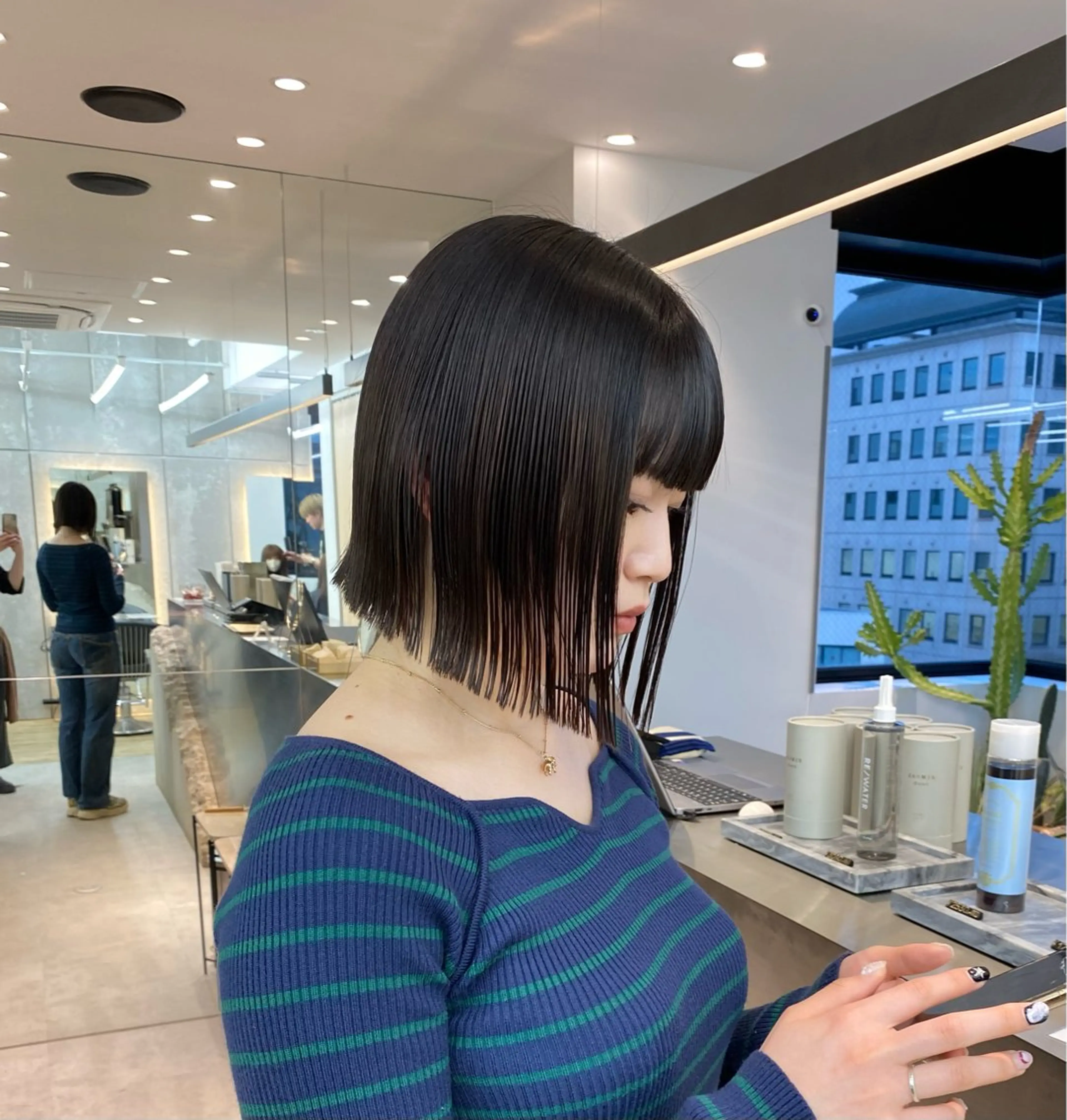 ミディアム カラー ボブ ボブ縮毛矯正 韓国レイヤーRINAのヘアスタイル