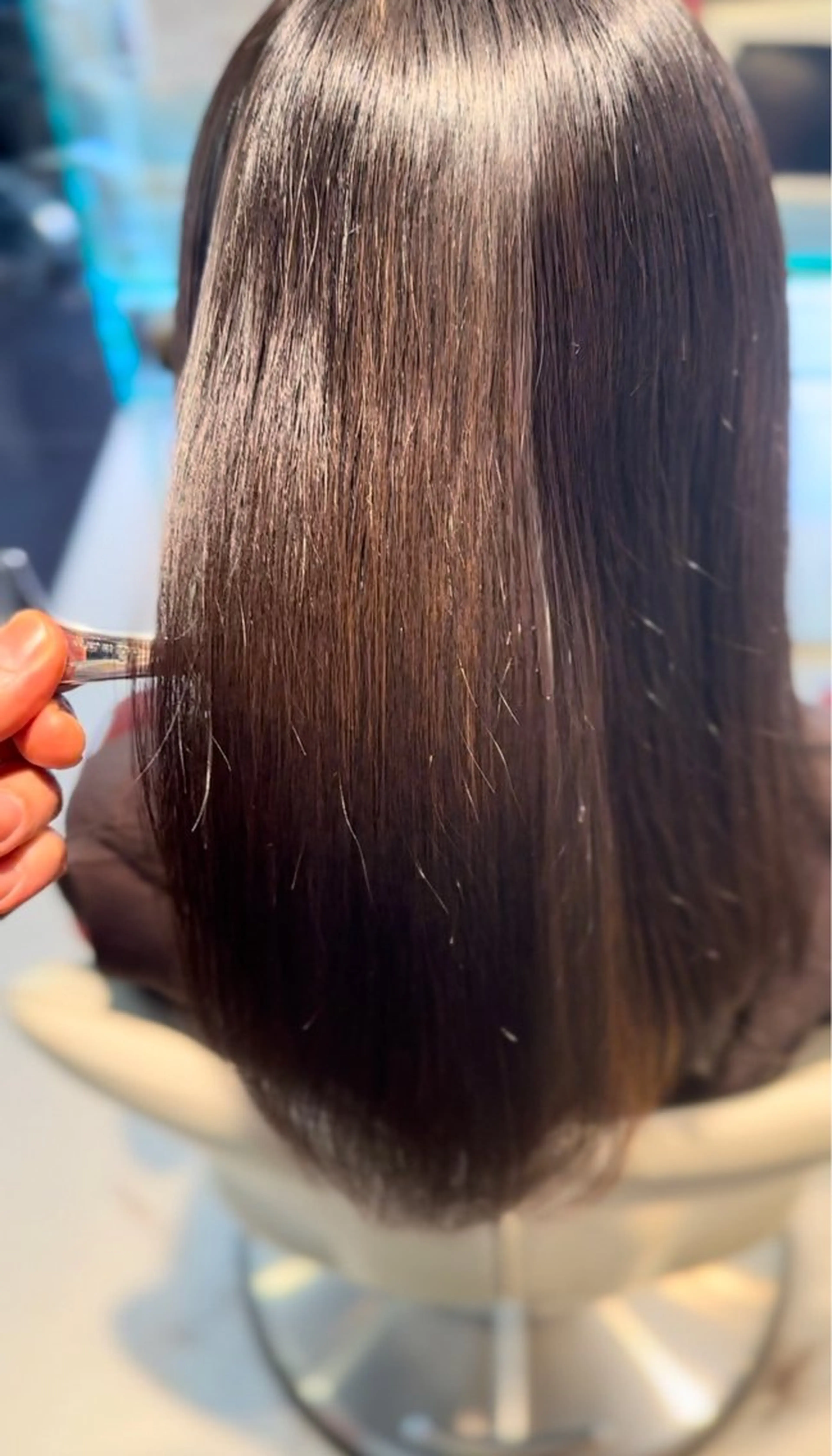 セミロング カラー 縮毛矯正 エンターテイナー🔥 星野　甲斐のヘアスタイル